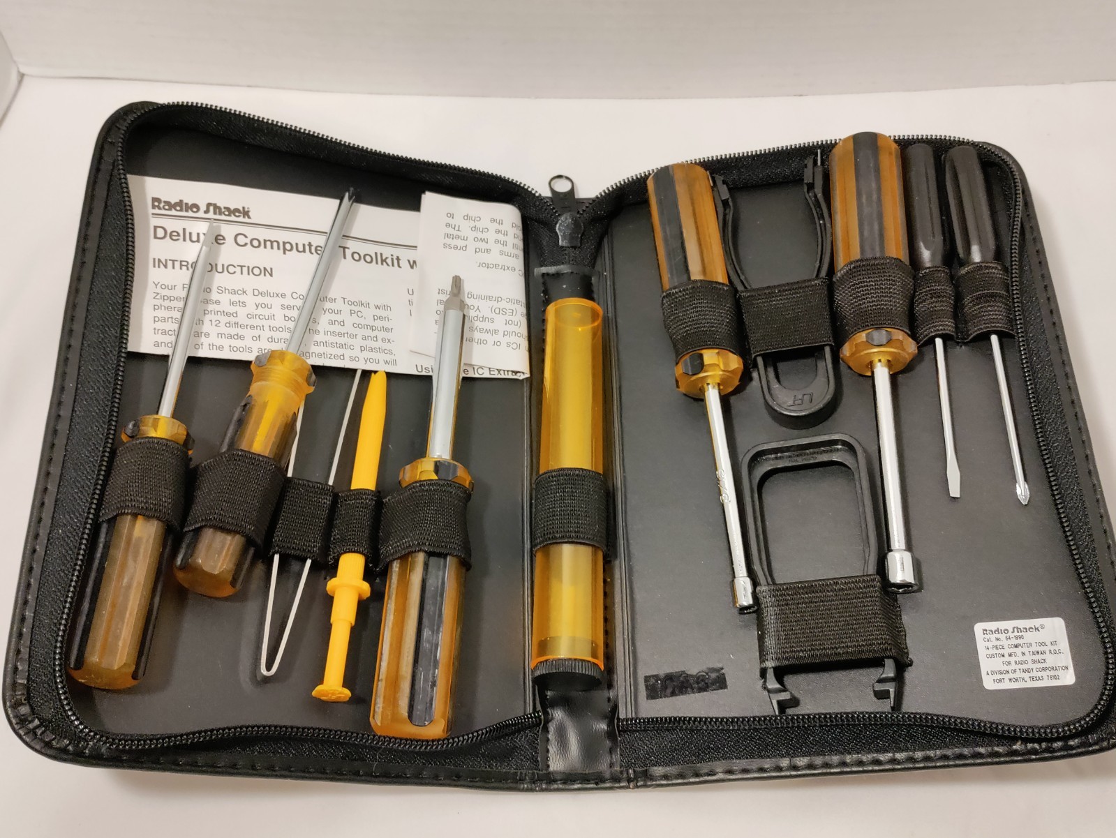 Vintage 1995 Radio Shack Deluxe Computer Tool Kit with Manual and Case 64-1990