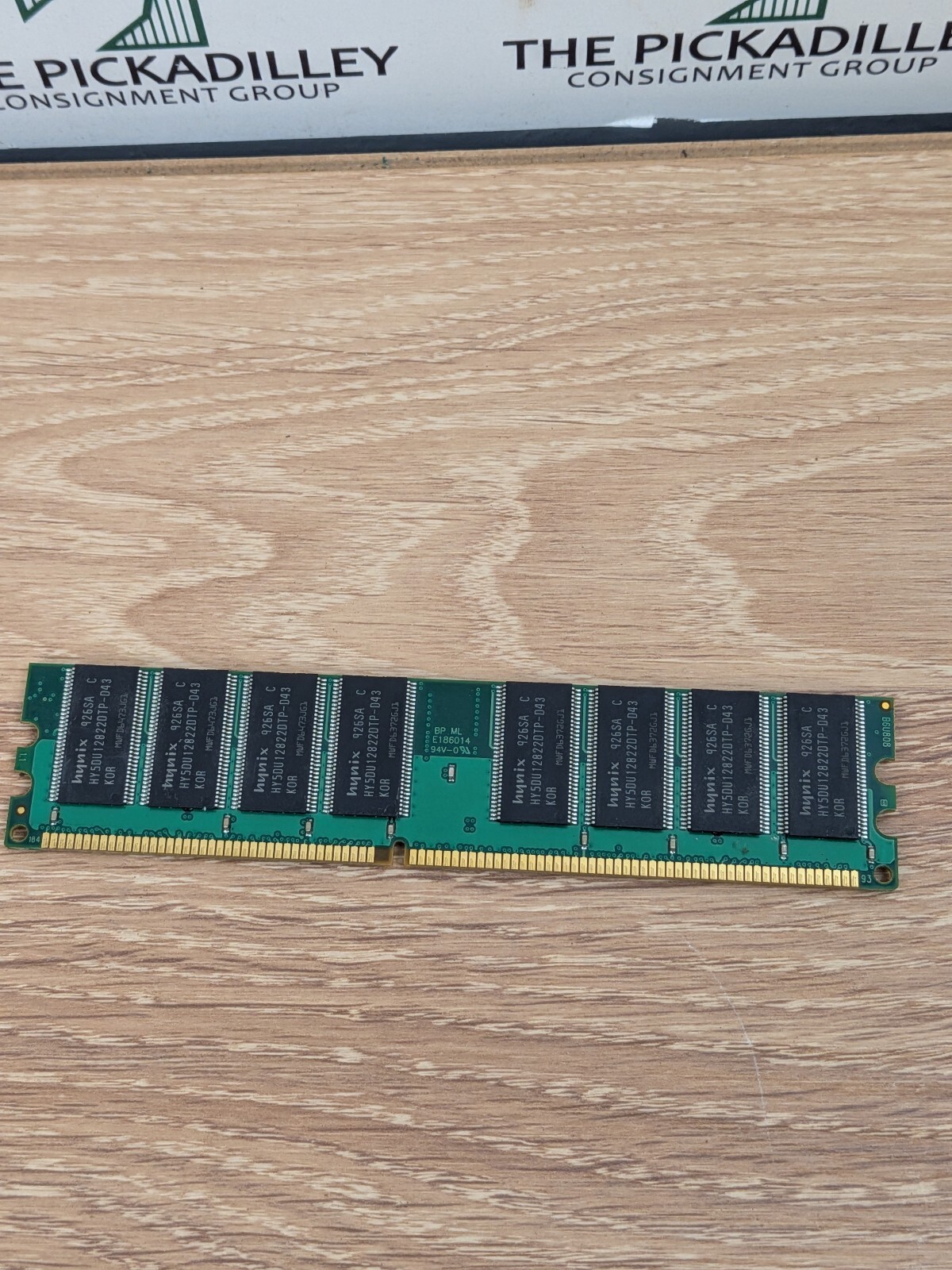 Patriot Memory 2GB PC3200 DDR1 SDRAM Green RAM Module