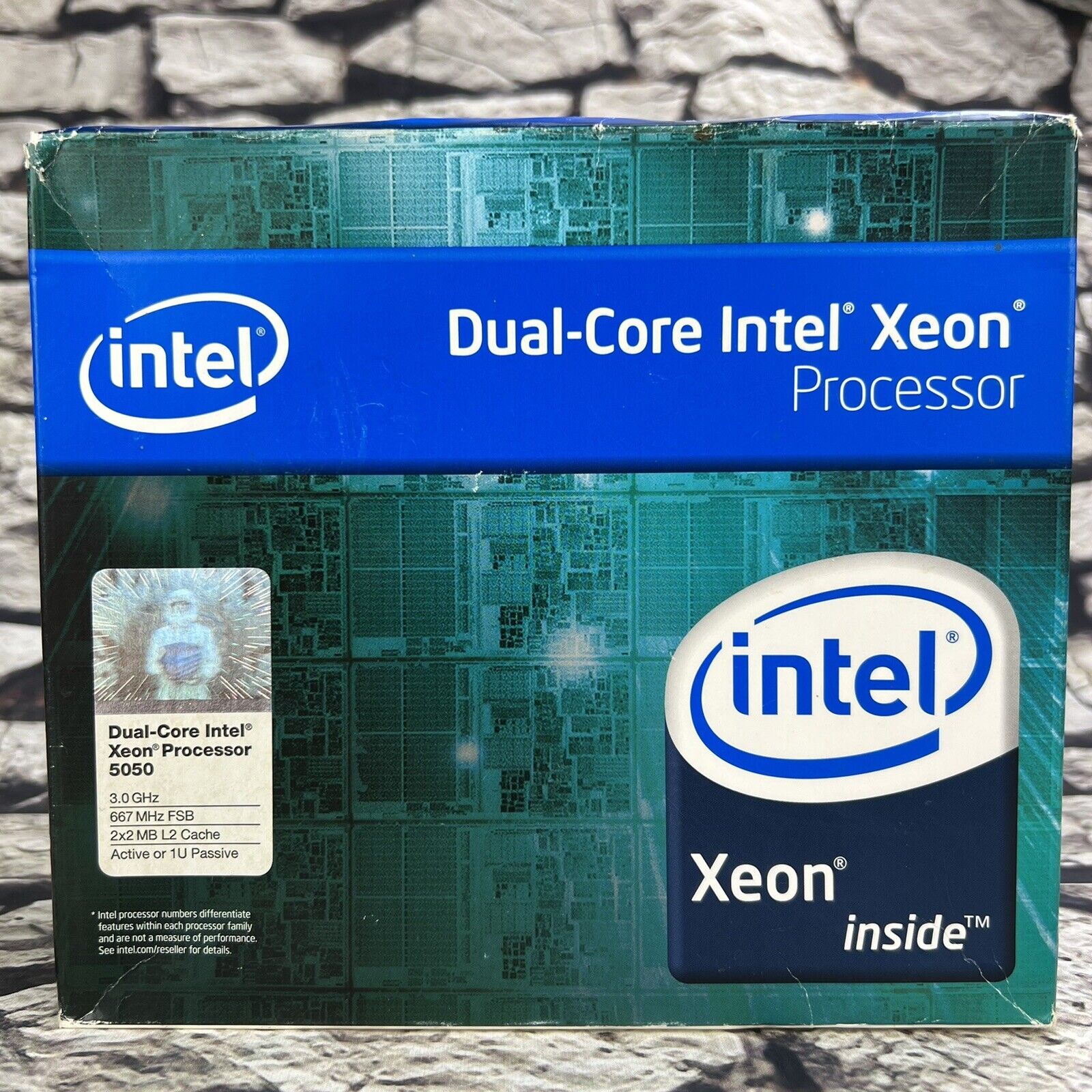 SEALED NOS Intel Xeon 5050 Dual Core CPU Processor 3.0GHz 4MB 667MHz Skt-771