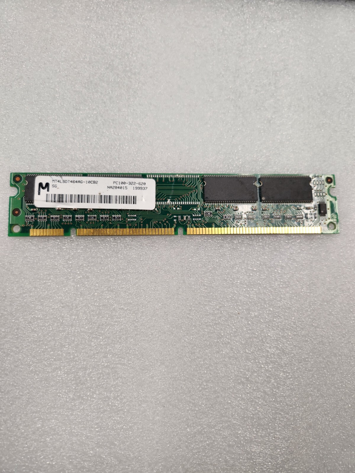 32MB PC-100 Micron Memory Kit PC100 3.3V SDRAM 4Mx64 MT4LSDT464AG-10CB2