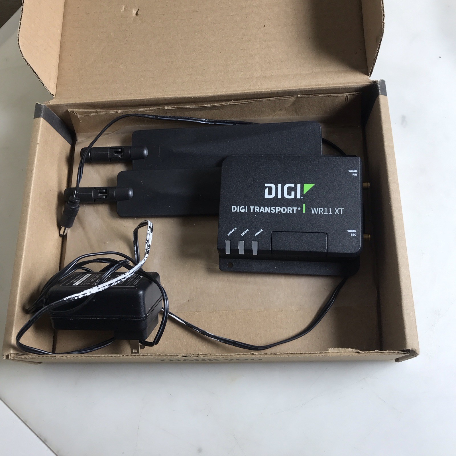 DIGI Transport /W11 XT 4 G LTE Industrial Cellular Router WR11-M600-DEI-XB