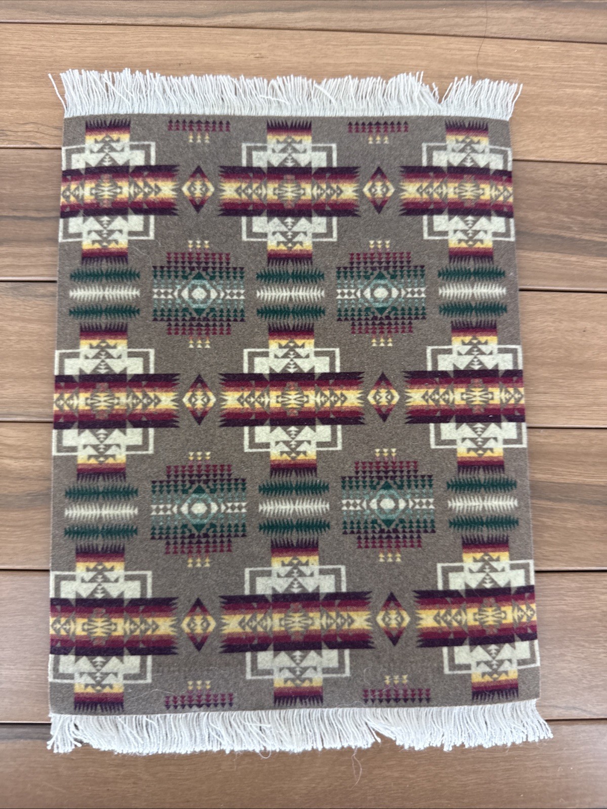 FiberLok Mouse Rug Pendleton Chief Joseph Khaki Native American 7.125X10.25 USA