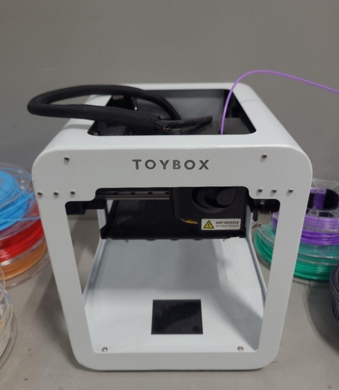 ToyBox Alpha Two 3D Printer And Filament  Included. Very user Friendly. 