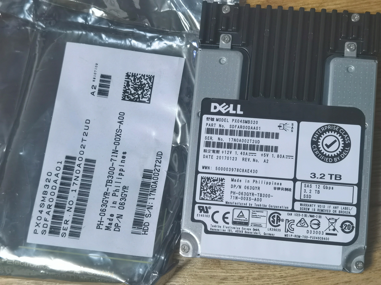 3.2TB SSD DELL SAS PX04SMB320 063GYR 12Gb/s MLC 10DWPD Solid State Drive
