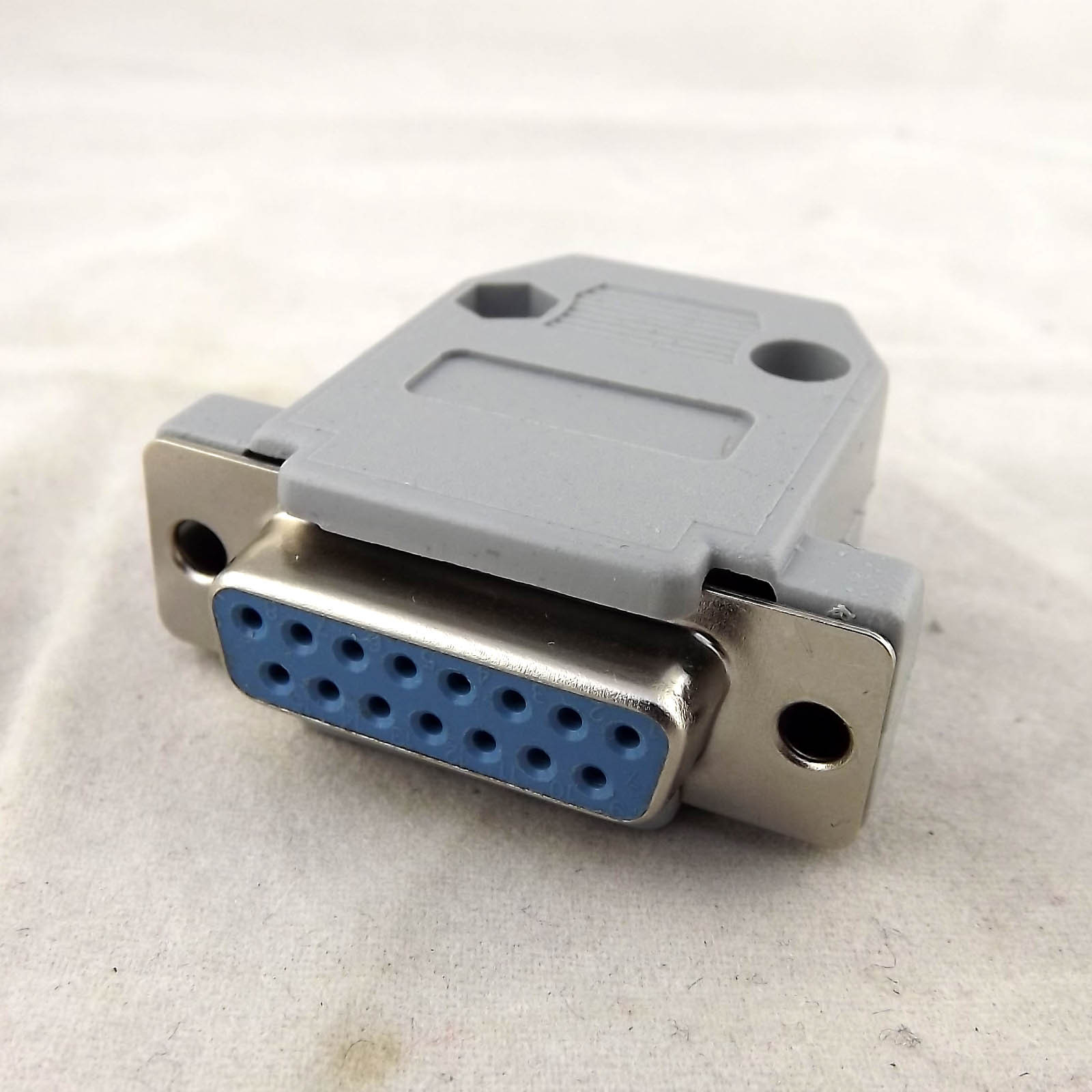 10x D-Sub DB15 15 Pin 2 Rows Female Connector Gray Plastic Hood Cover Backshell