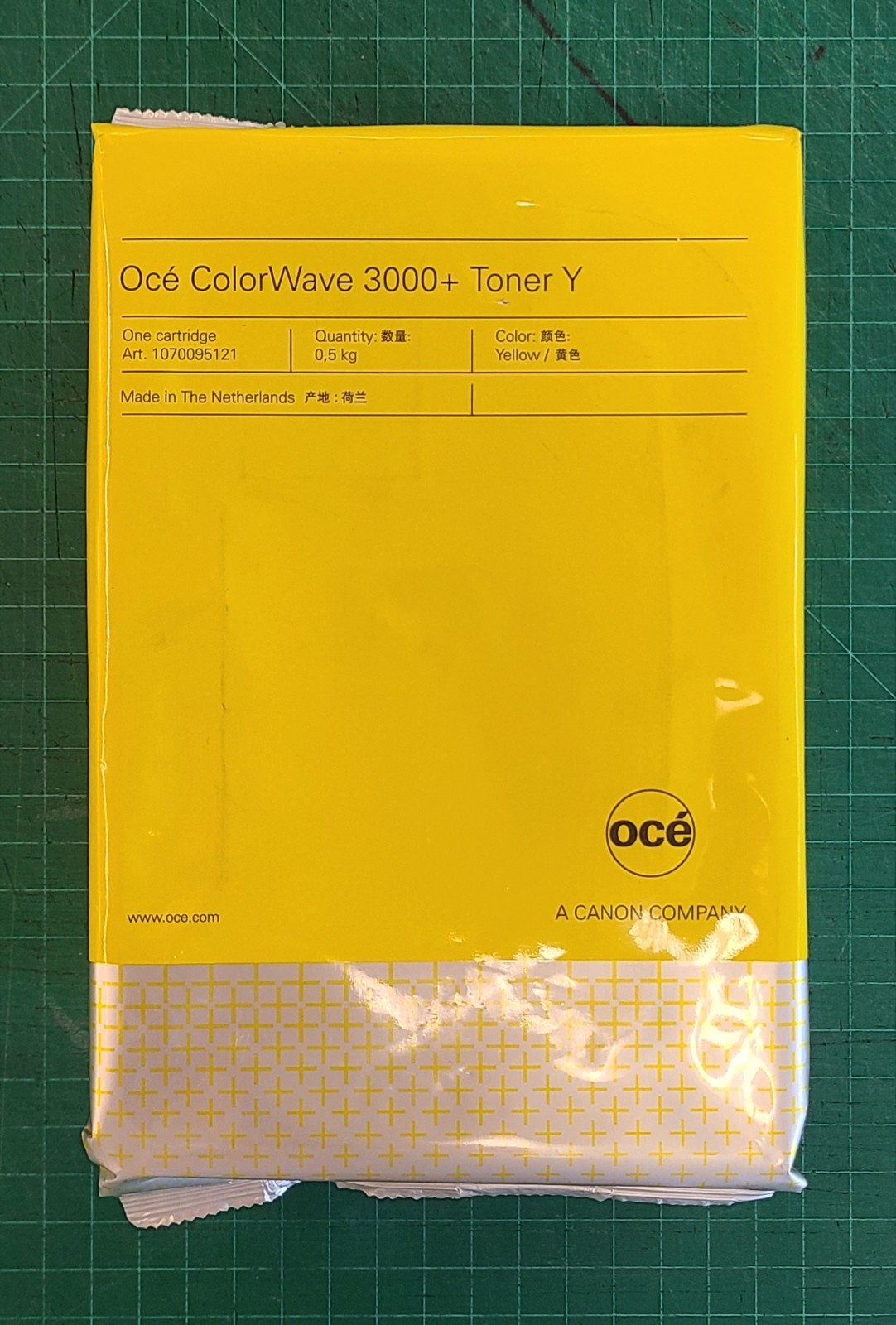 Oce/Canon Colorwave 3000+ Yellow Toner PEARLS 1070111906 - New Sealed