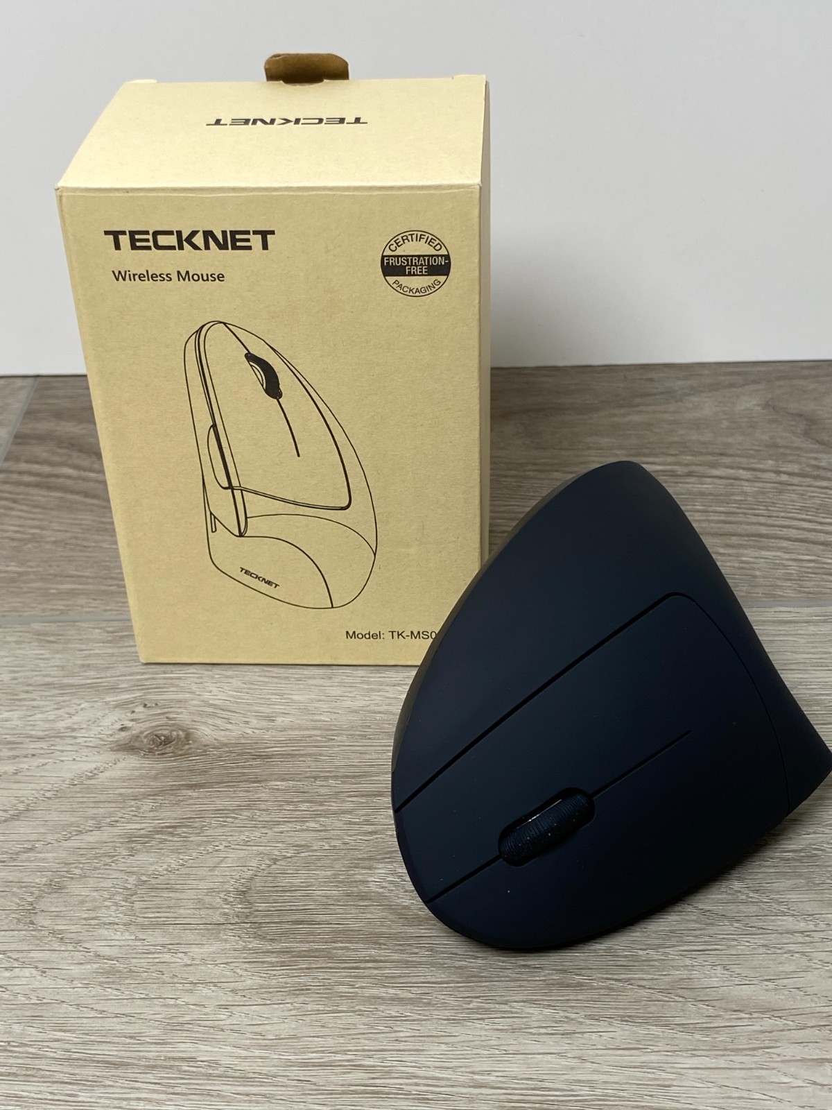 Tecknet Ergonomic Wireless Vertical Mouse TK-MS007 BLACK NEW