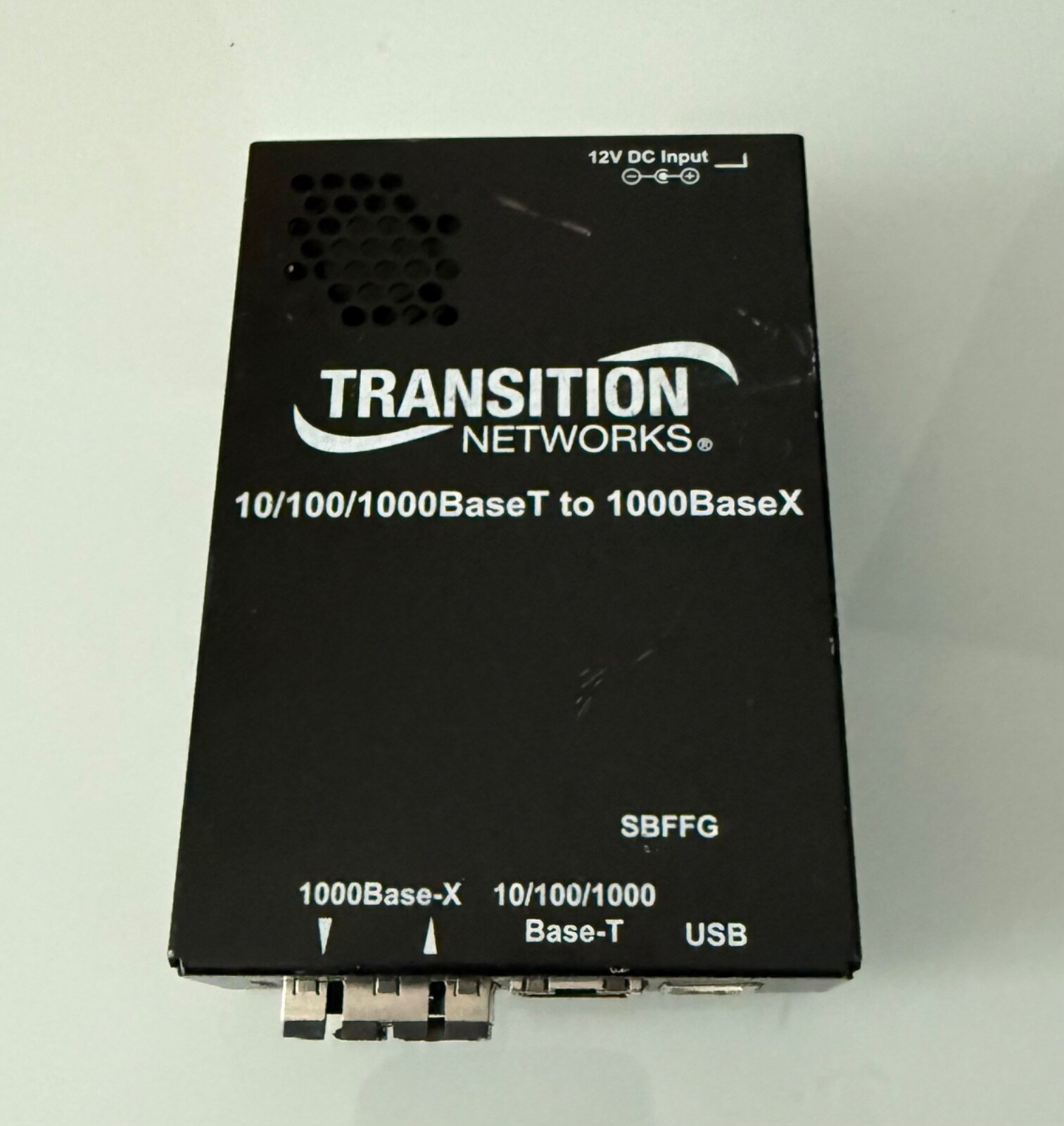Transition Networks 10/100 Bridging SBFFG1013-105 Media Converter w power supply