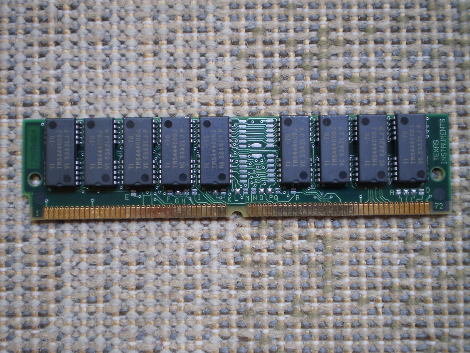 Vintage Texas Instruments 4MB EDO-RAM FPM 72 Pin 1M x 36 Bit 70nS TM124MBK36B-70