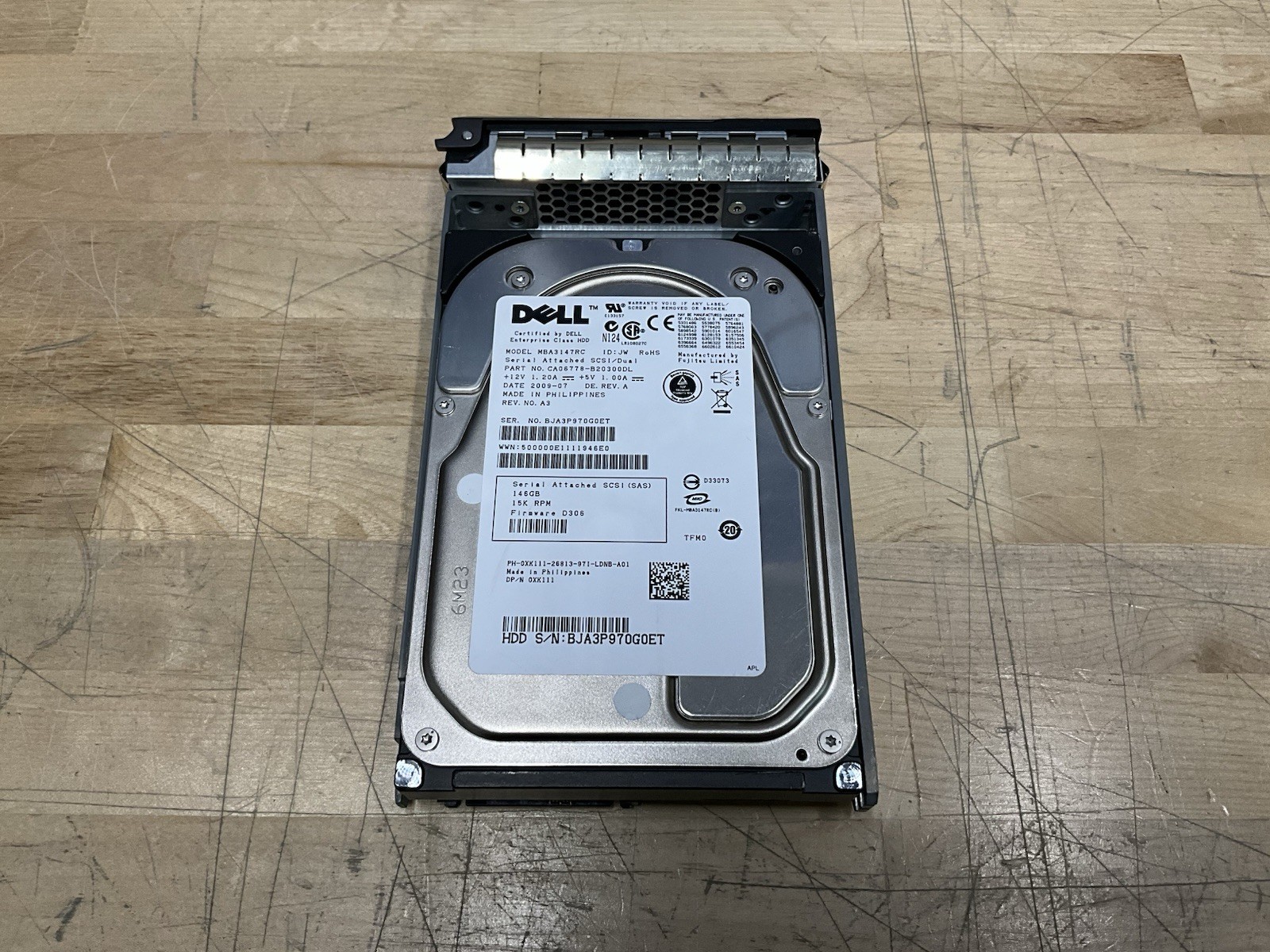 DELL 0XK111 146GB 15K RPM Internal 3Gb/s SAS Hot Swap Hard Drive HDD MBA3147RC