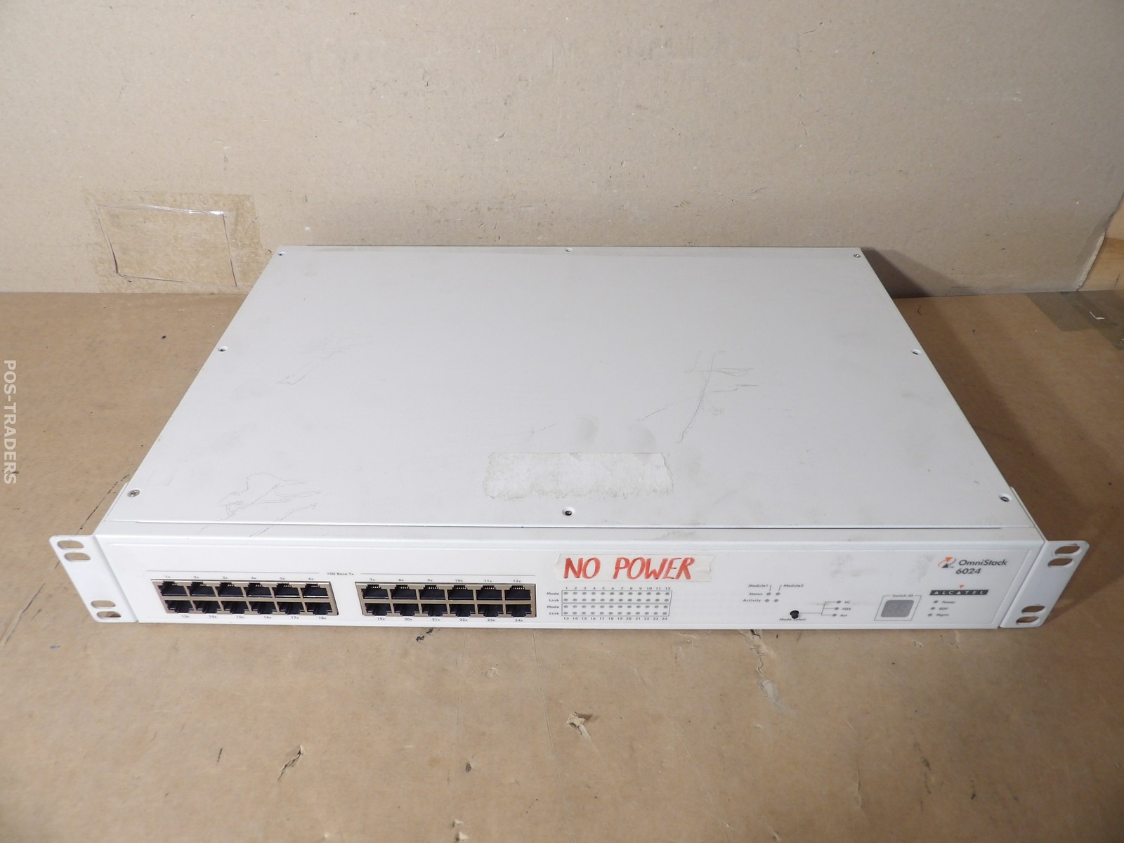 Alcatel OmniStack 6024 10/100Mbit Network Ethernet Switch 90209510 - NO POWER