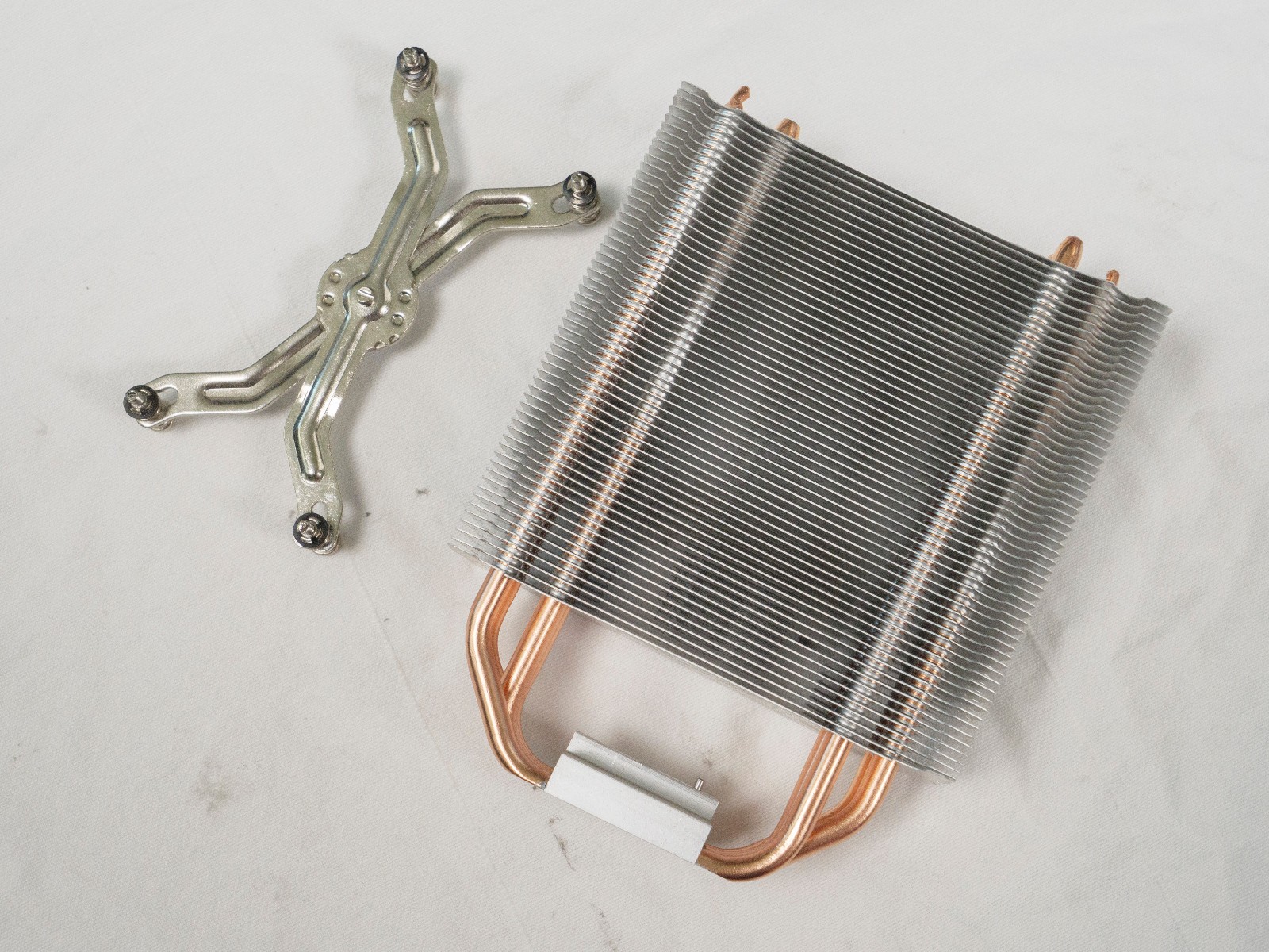 Cooler Master LGA2011 Heatsink used from  intel i7-6850k qt 3-60 ghz