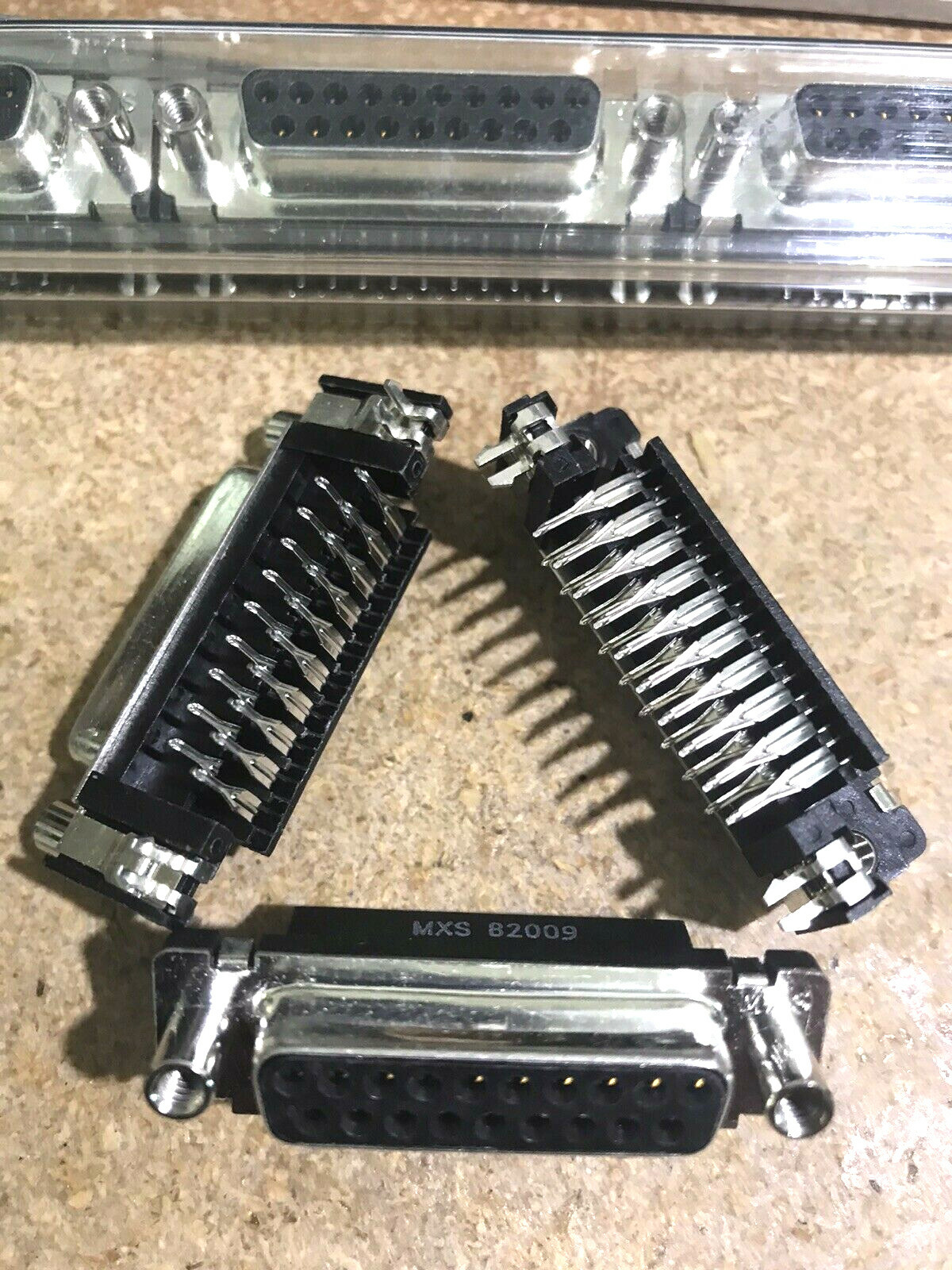 DSUB DB 19 Female Connector  Right Angle Q=1 NeXT Apple Computer ATARI DIY rare