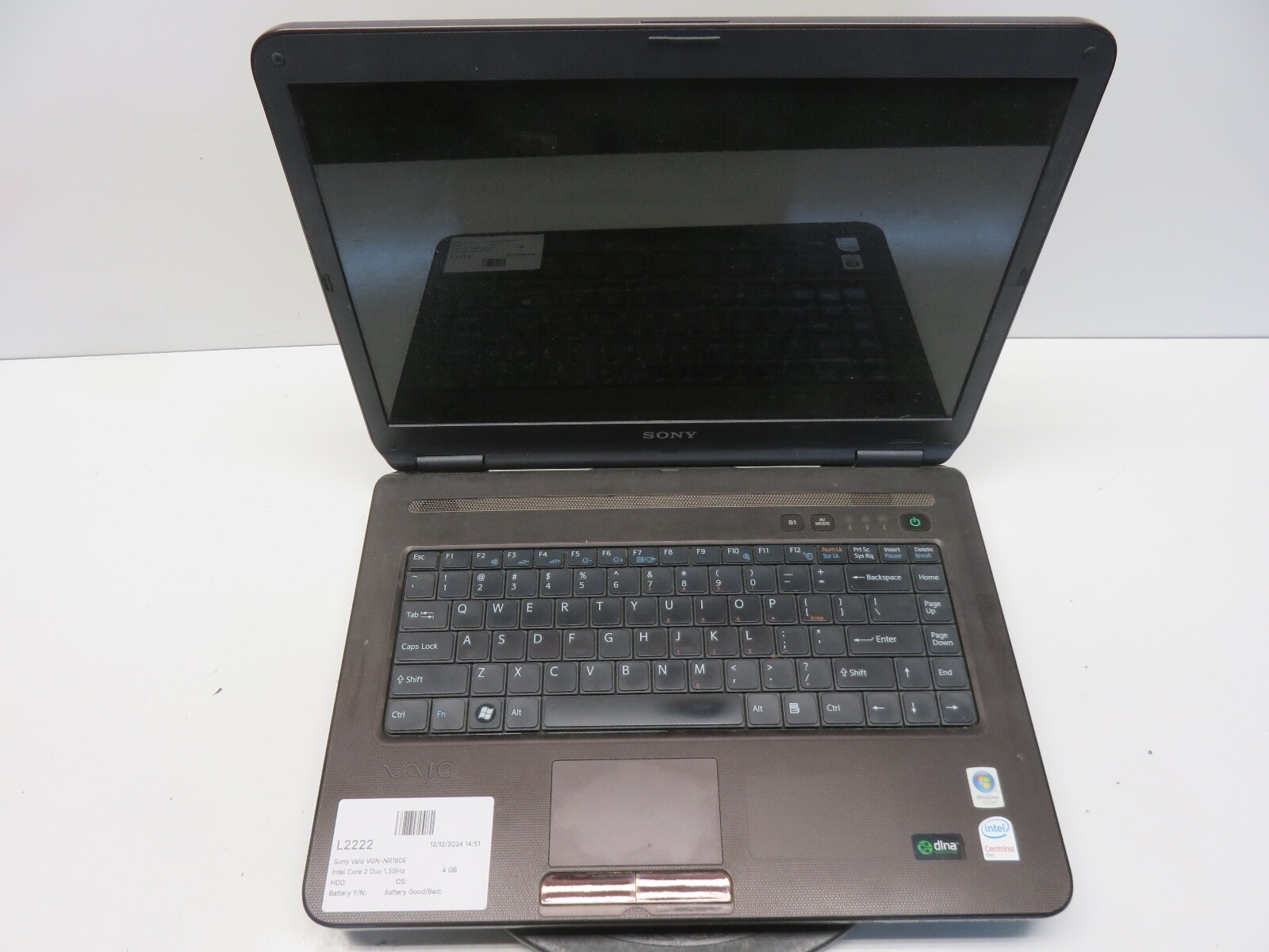 Sony Vaio VGN-NR160E Intel Core 2 Duo 1.5GHz 4 GB NO HDD No Batt
