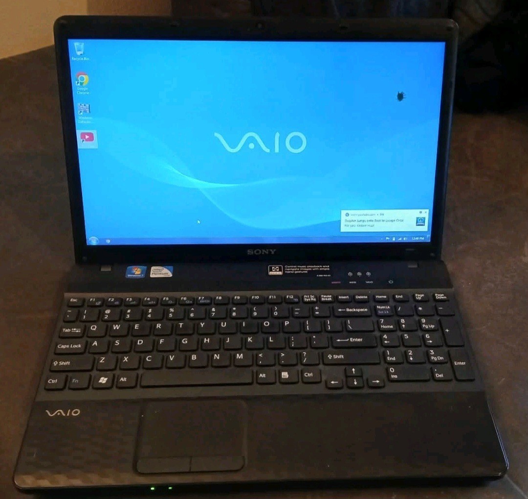SONY VAIO PCG-71913L - FOR PARTS/BAD AC PORT - INTEL i3-2330M - 4GB RAM -READ-BB