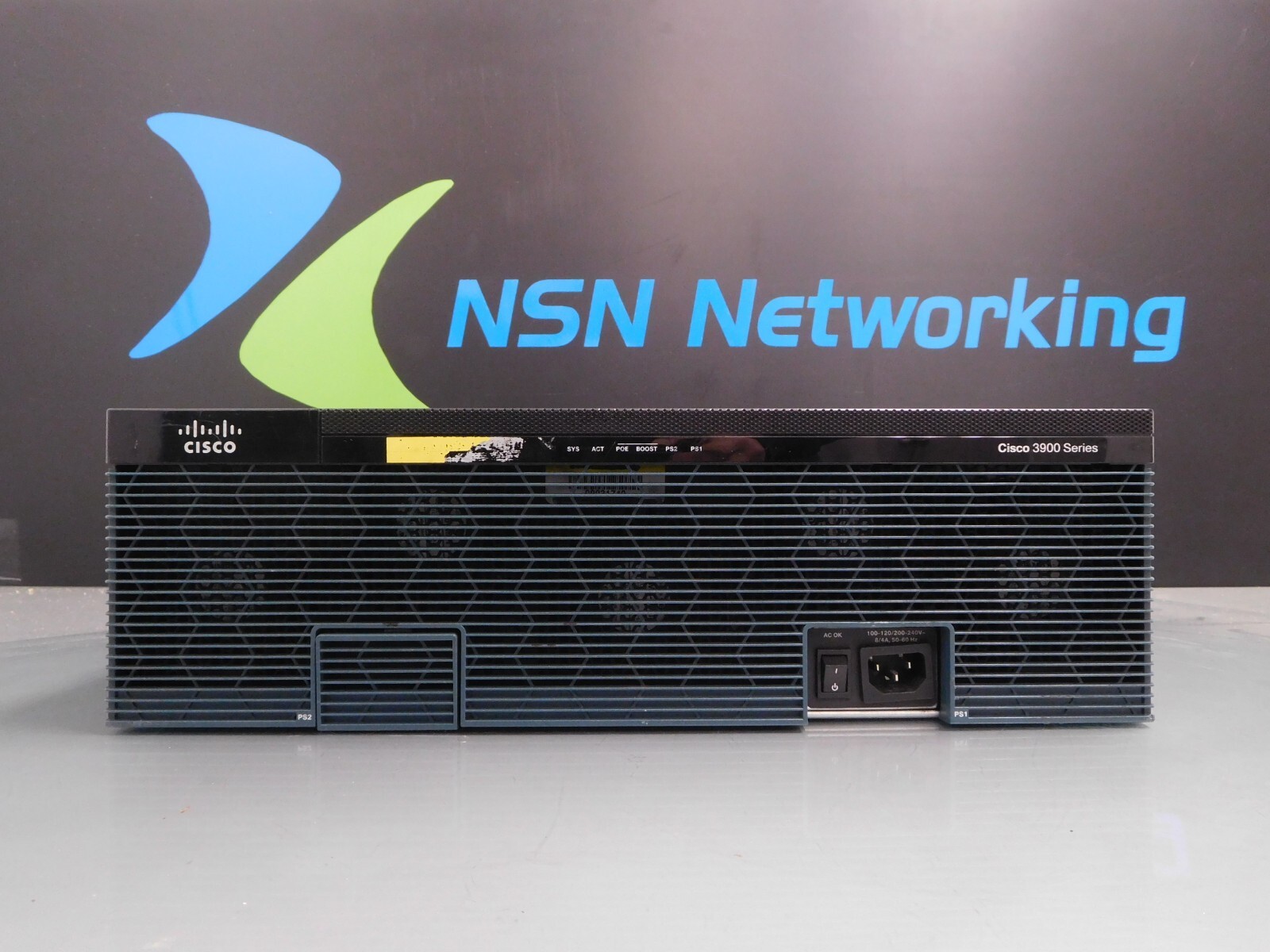 Cisco 3945 C3945-VSEC/K9 Router C3900-SPE150/K9 2x PVDM3-64 1x PWR-3900-AC
