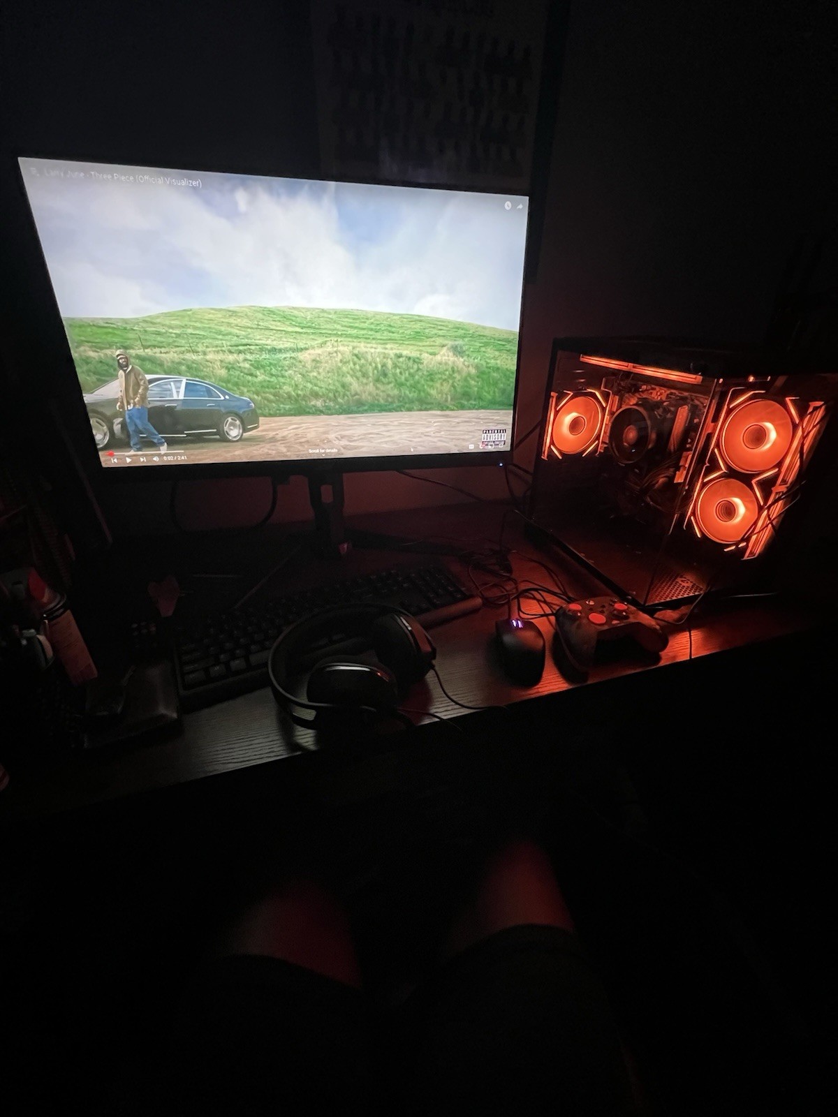 NZXT H510 Gaming Desktop PC RGB Lighting 27-Inch Monitor USB HDMI Black Tower