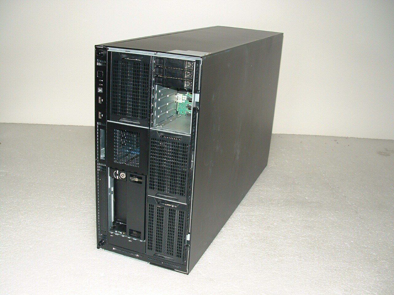 HP Proliant ML350 G9 4U Tower 2x E5-2680 v3 2.5Ghz 24-Cores 64gb P440ar 2x800w