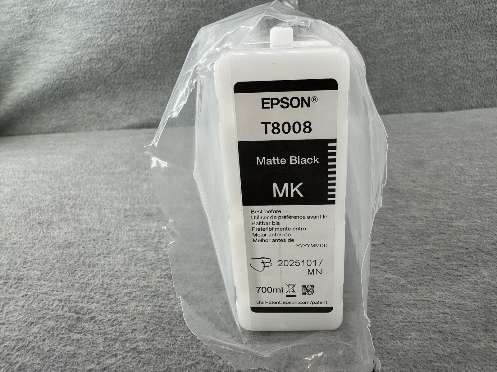 EPSON T8008 700ml Matte Black Ink Cartridge Expired 2025  Z1