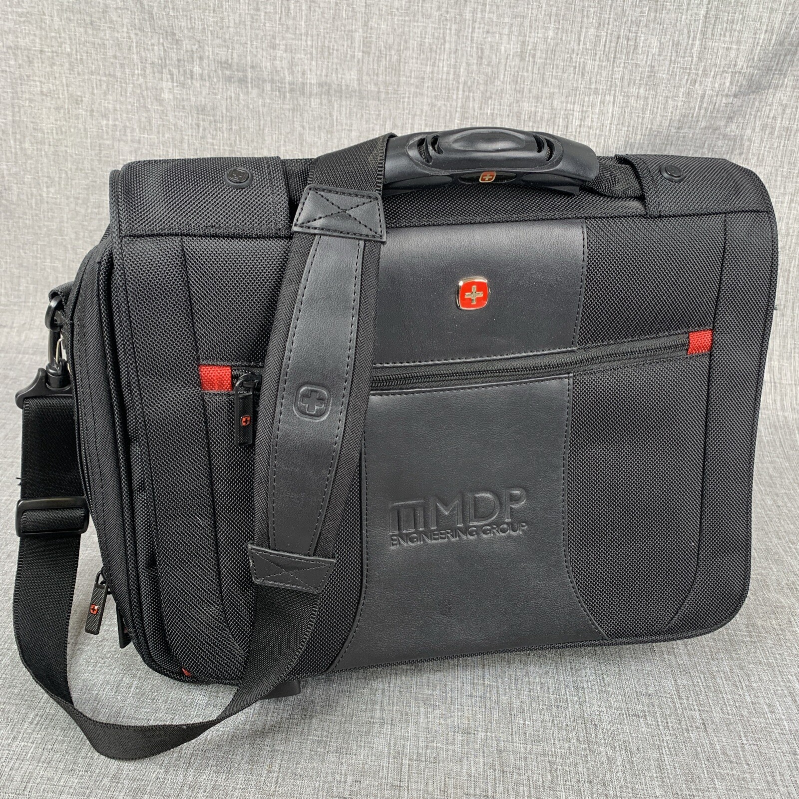 WENGER  TRANSIT  COMPU-MESSENGER  BAG