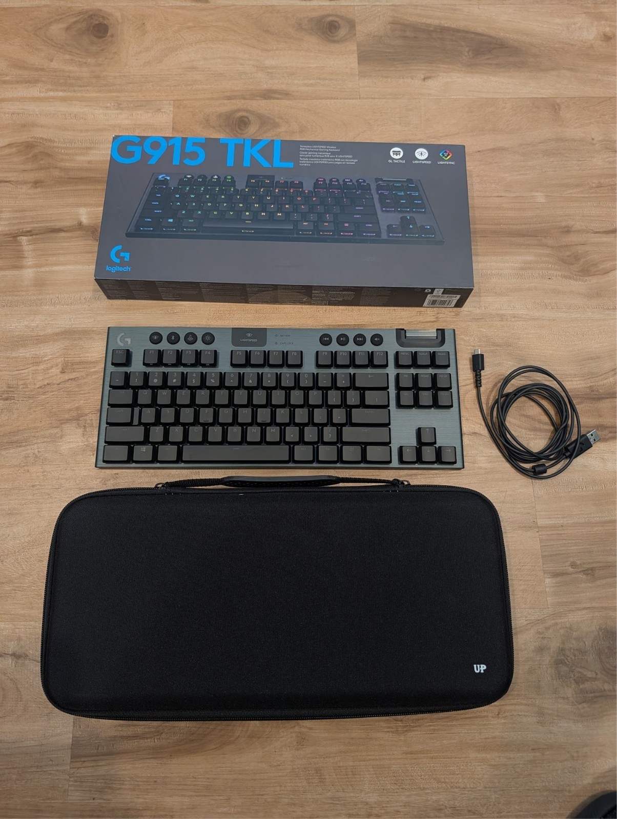 Logitech G915 TKL Wireless Gaming Keyboard RGB GL Tactile Black Used Carry Case