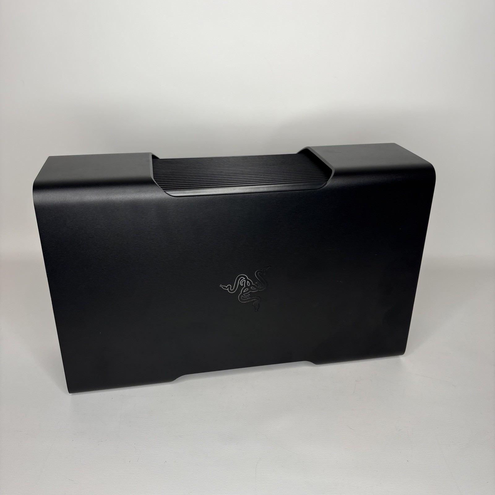 Razer Core V2 RC21-0116 Thunderbolt 3 eGPU External GPU Enclosure - No Cables