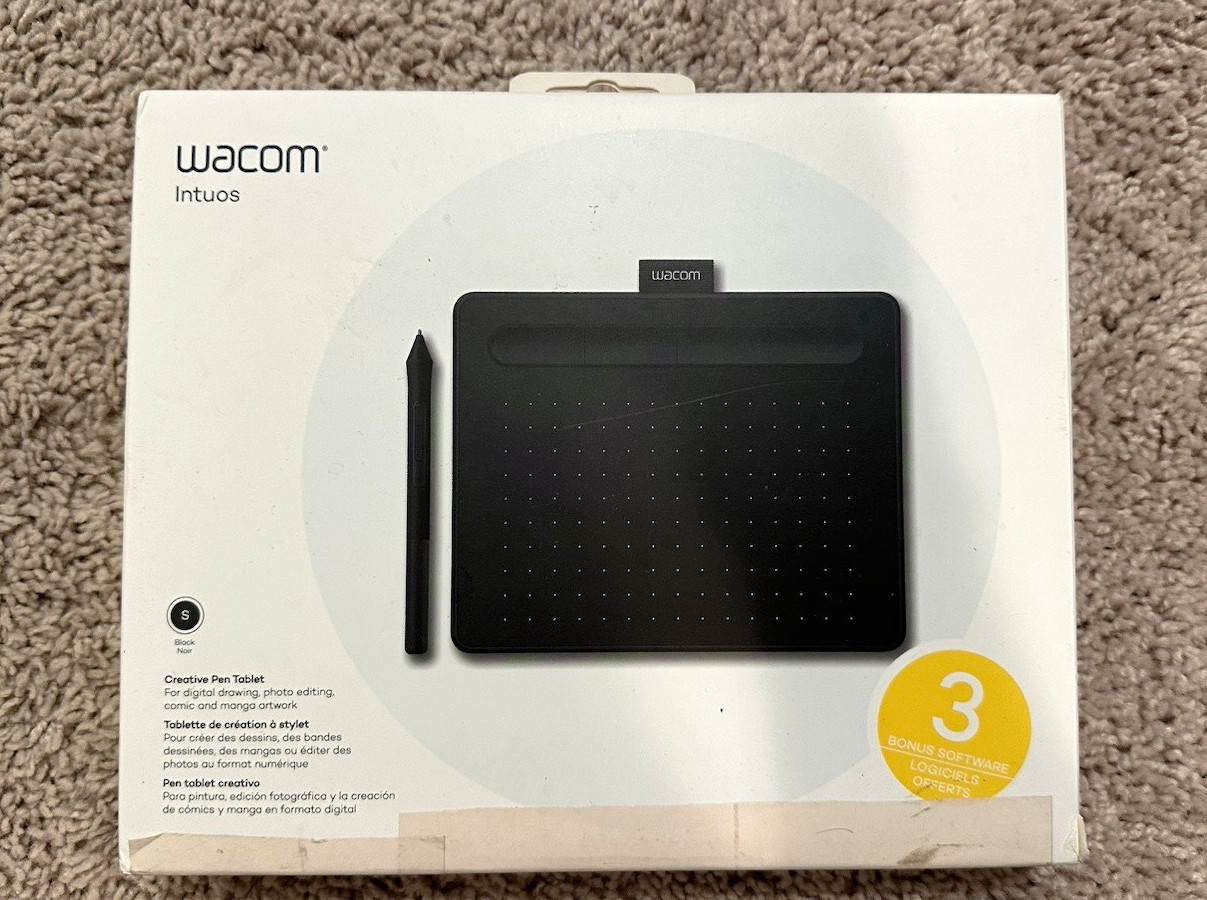 Wacom Intuos Graphics Tablet with Pen, Wired USB Connectivity and USB Cable