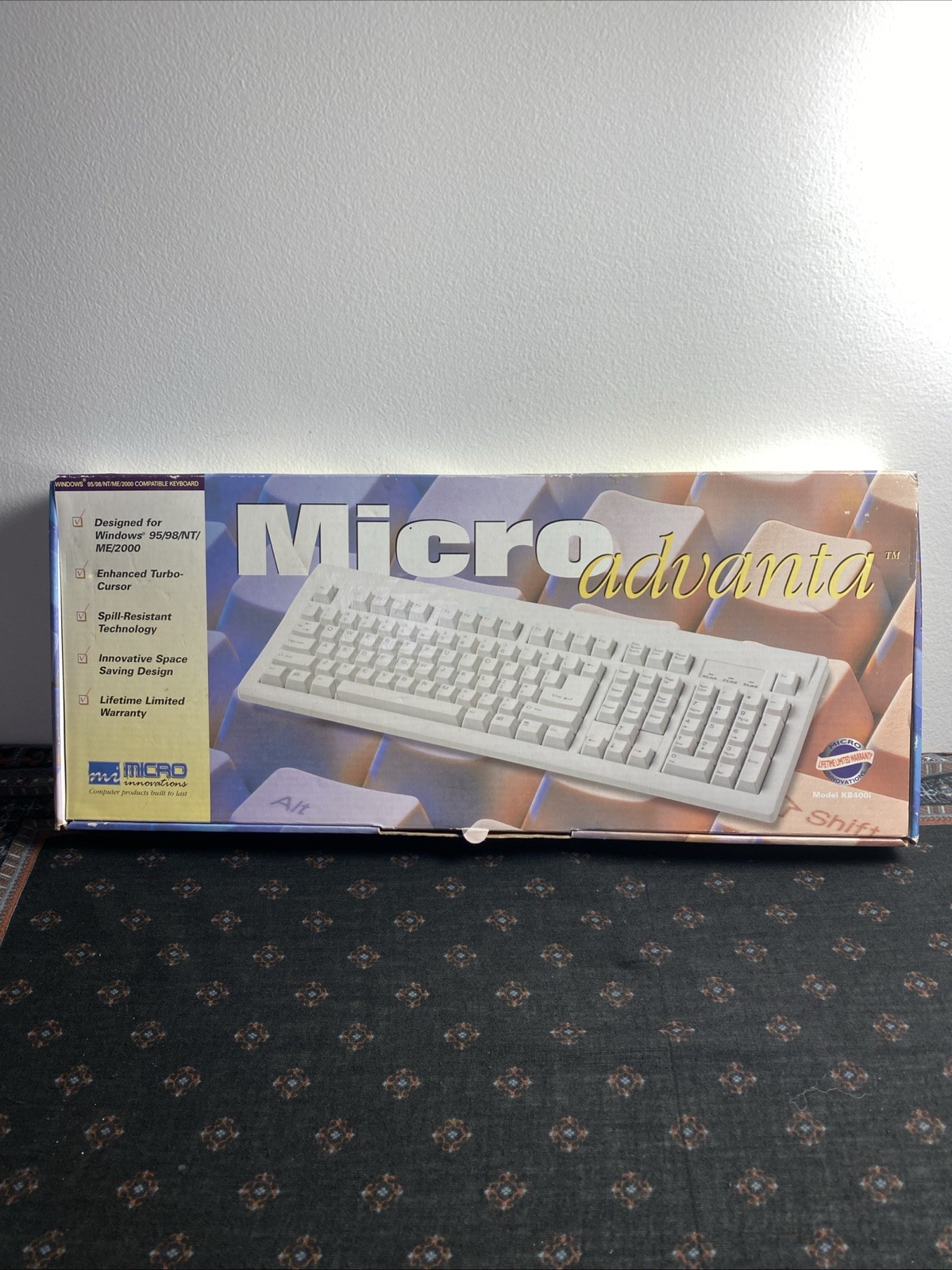 Vintage Micro Innovations Advanta Keyboard KB400i  NIB
