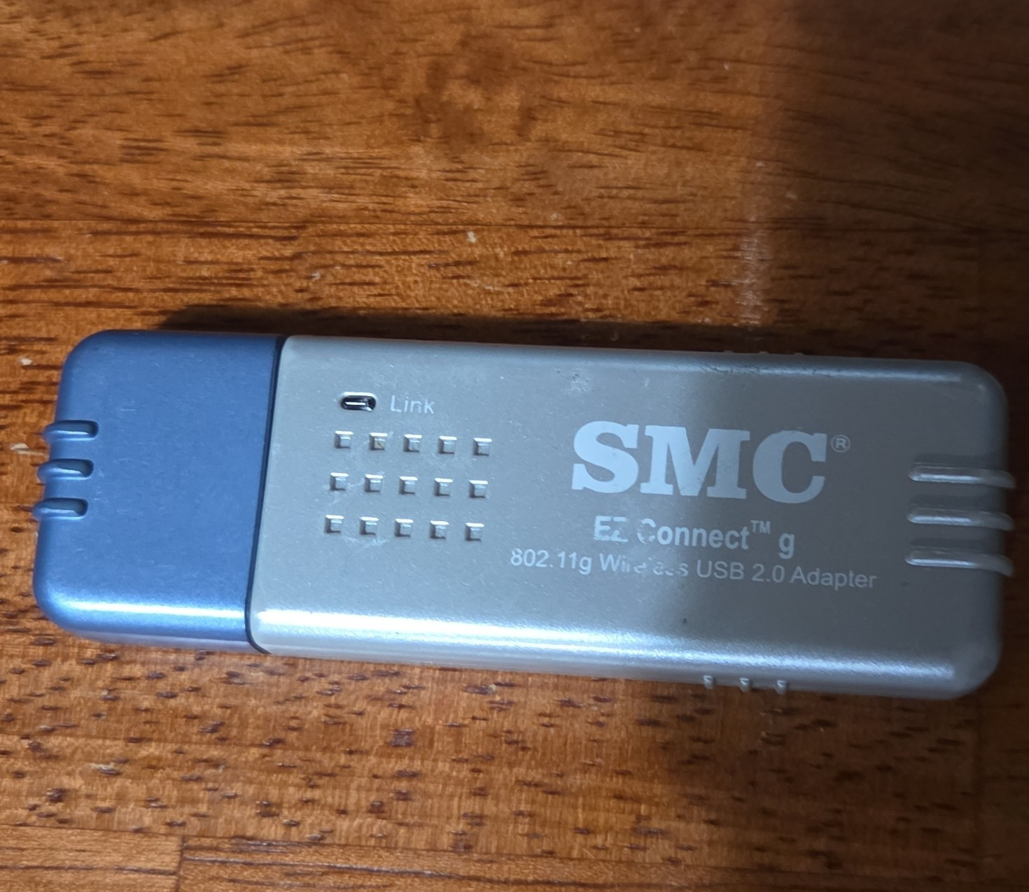 SMC EZ Connect g 802.11g USB 2.0 Wireless Adapter 54 Mbps SMCWUSB2G