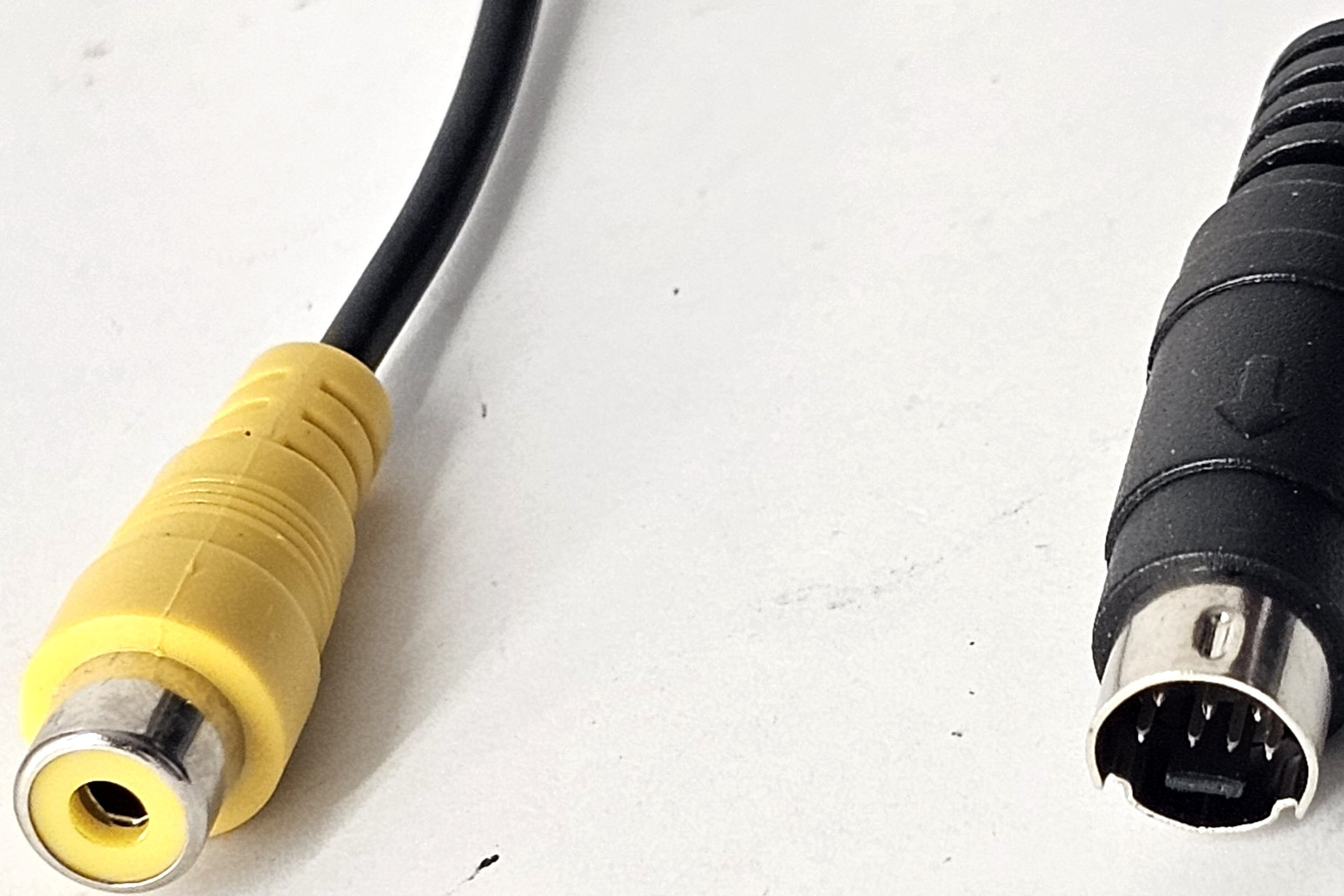 RCA TV CABLE for ATI Sapphire RADEON X1650 PRO 512MB AGP PC Video Graphics Card