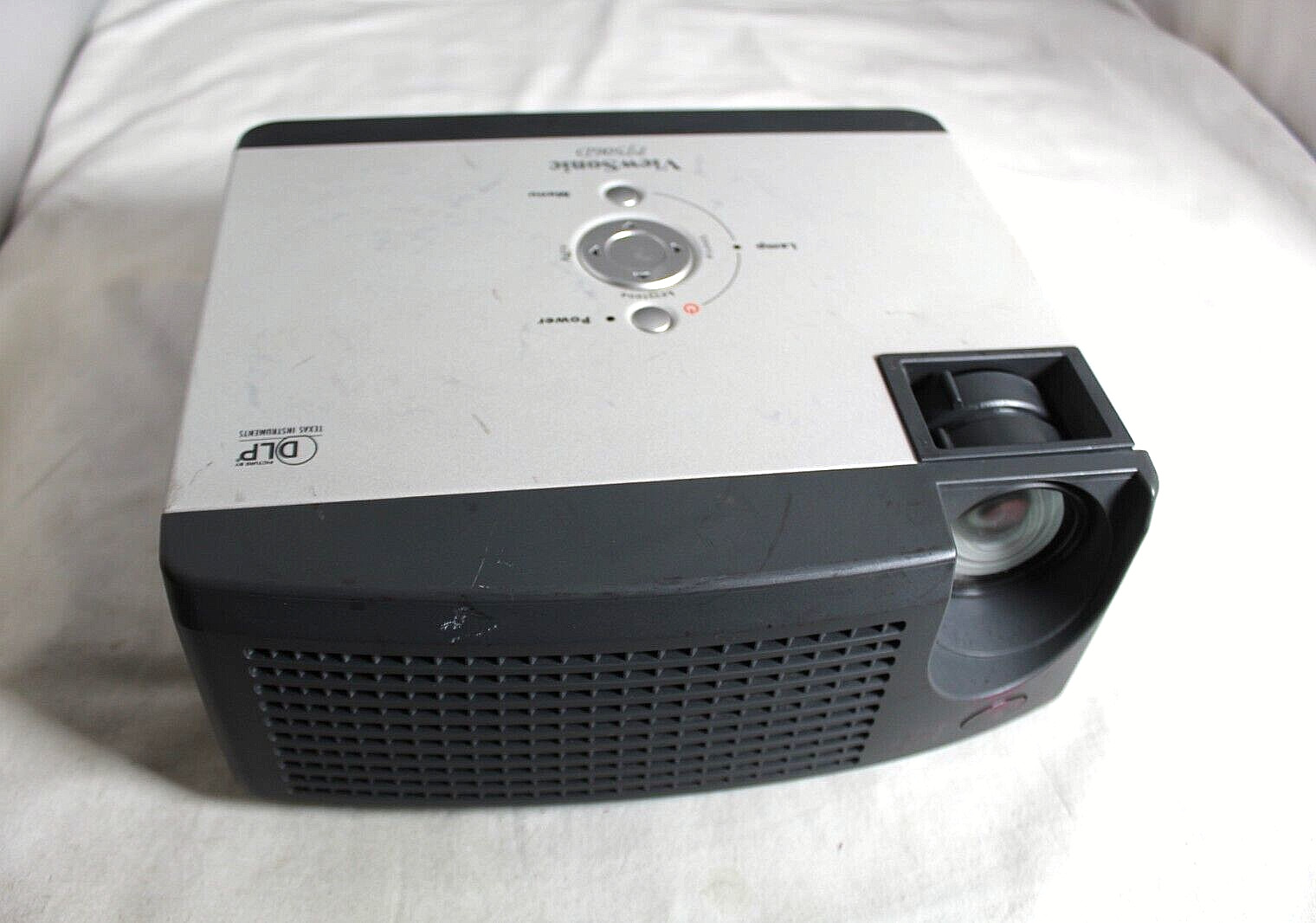 ViewSonic PJ506D DLP VS11452 Portable HD DLP Projector