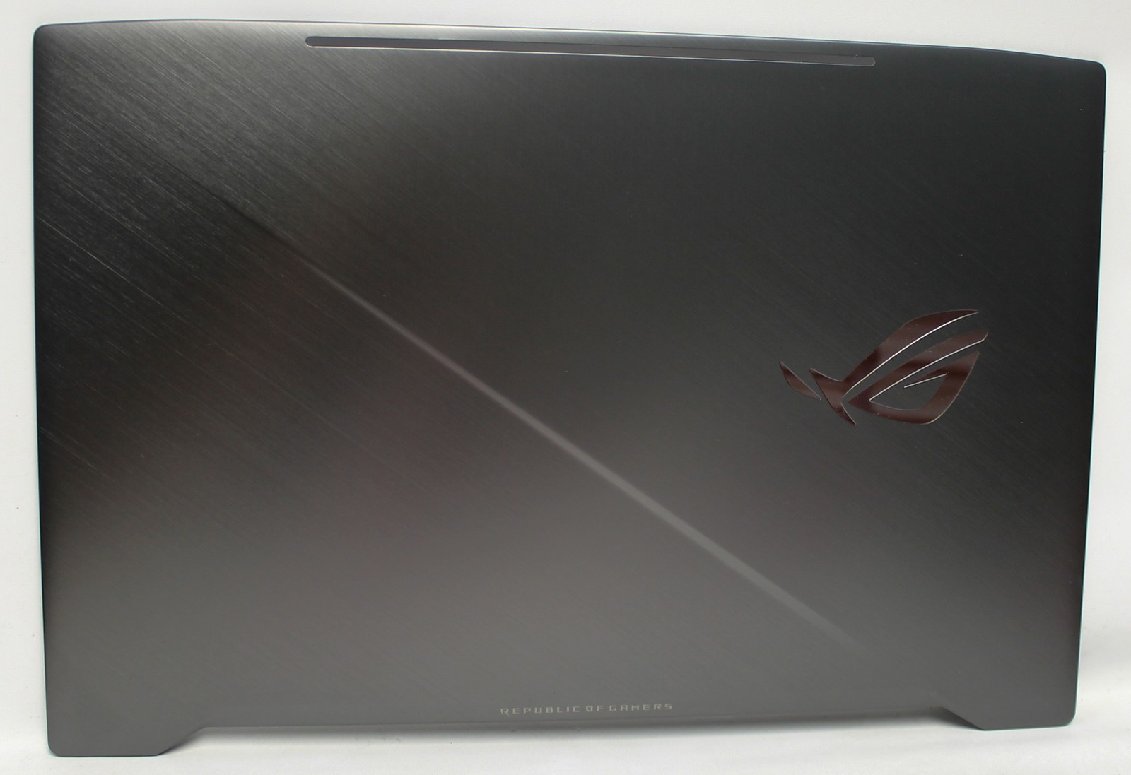 90NR0FW1-R7A010-B Asus Lcd Back Gl703Vs-1A Rog Strix 17 Gl703Gs-Ds74 "GRADE B"