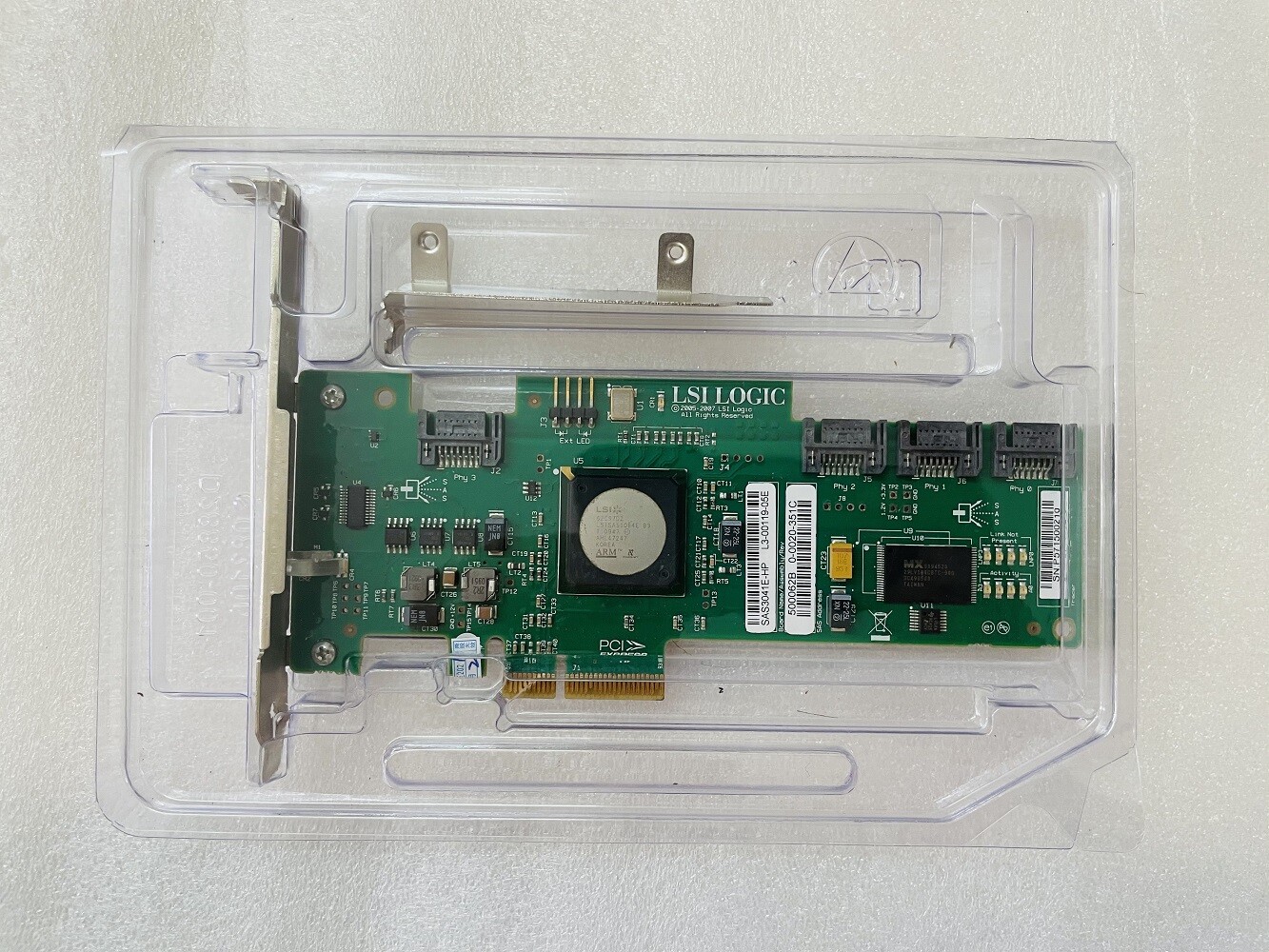 LSI Logic Intel SAS3041E 4-Port PCI-e SAS SATA RAID Controller card