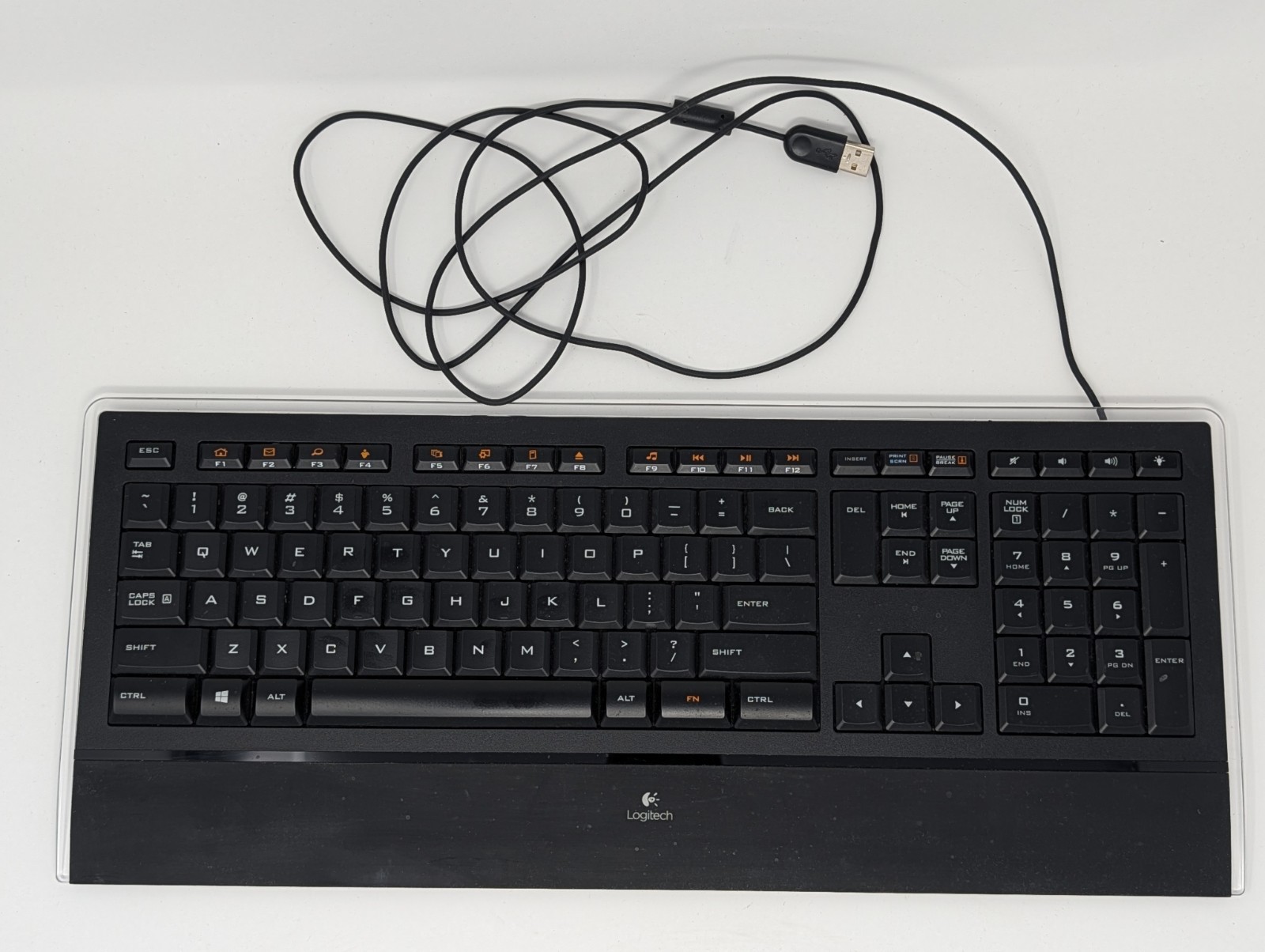 Logitech Illuminated K740 USB Wired Keyboard Y-UY95 – Tested Working – READ DESC