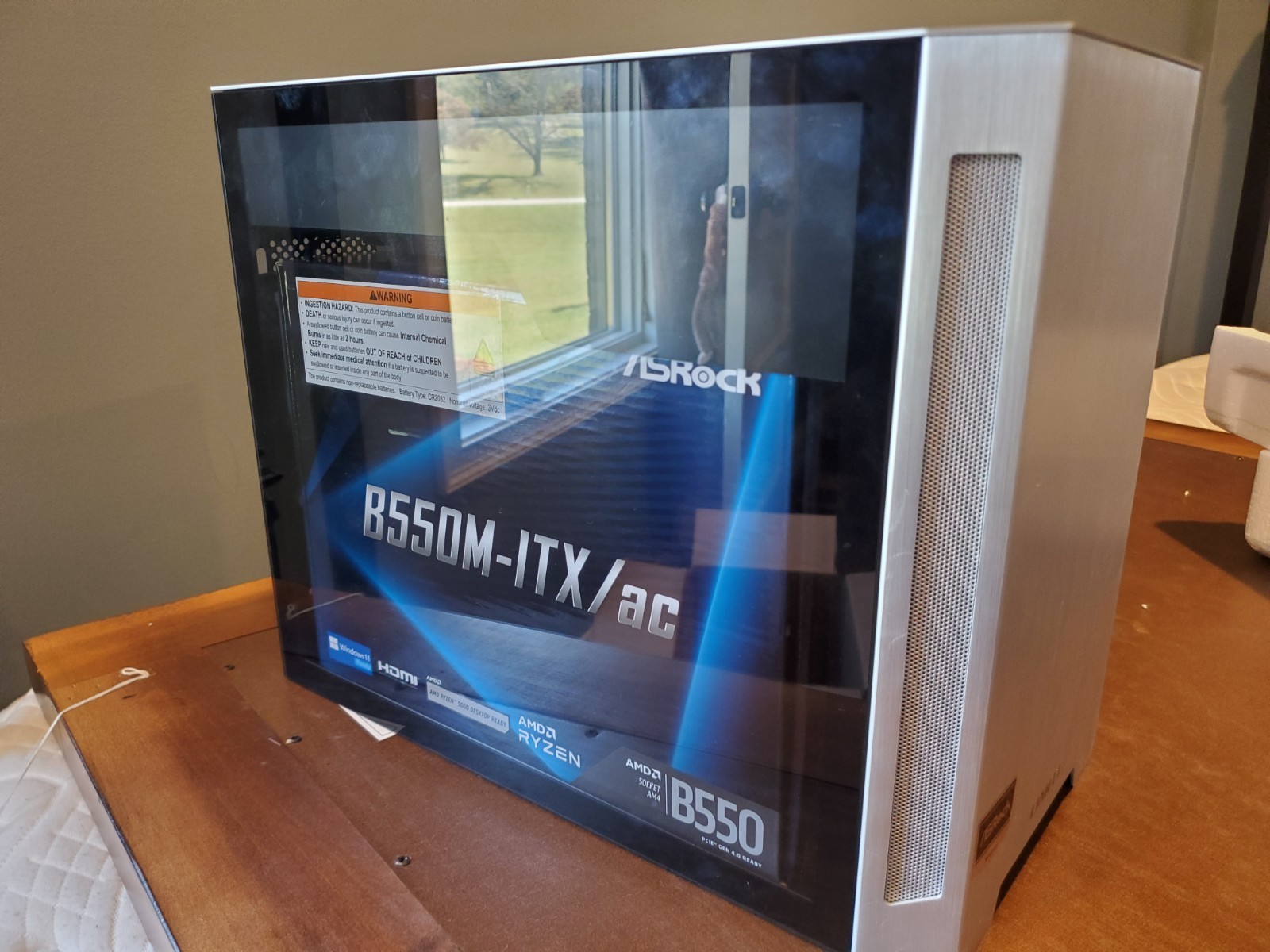 Lian Li TU150 Mini ITX PC w/motherboard, power supply, and Cpu cooler
