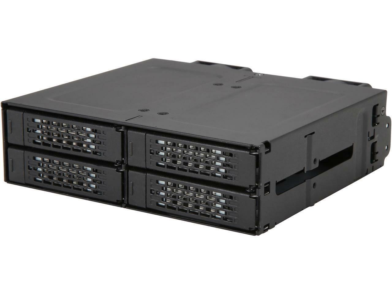 ICY DOCK ToughArmor MB699VP-B Rugged Full Metal 4 Bay 2.5" NVMe U.2 SSD Mobile R