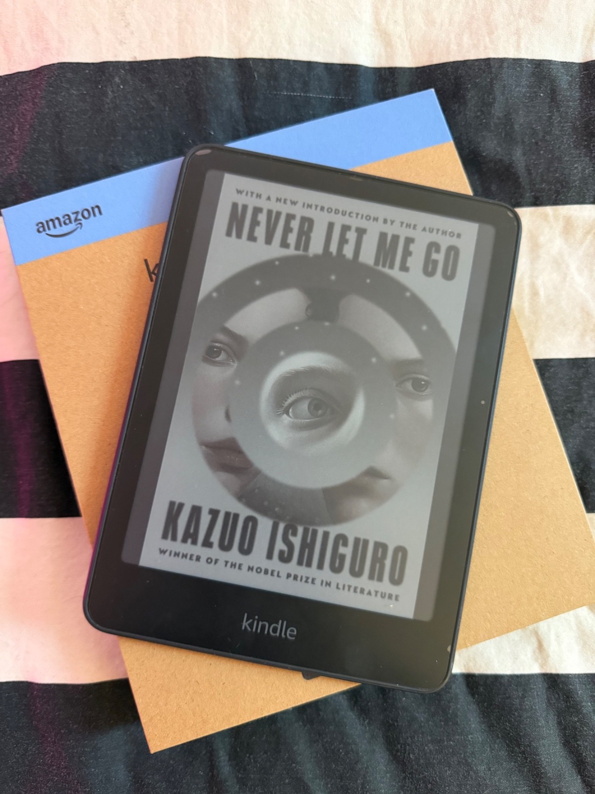Amazon - Kindle Colorsoft Signature Edition (32 GB) - 2024 - Metallic Black