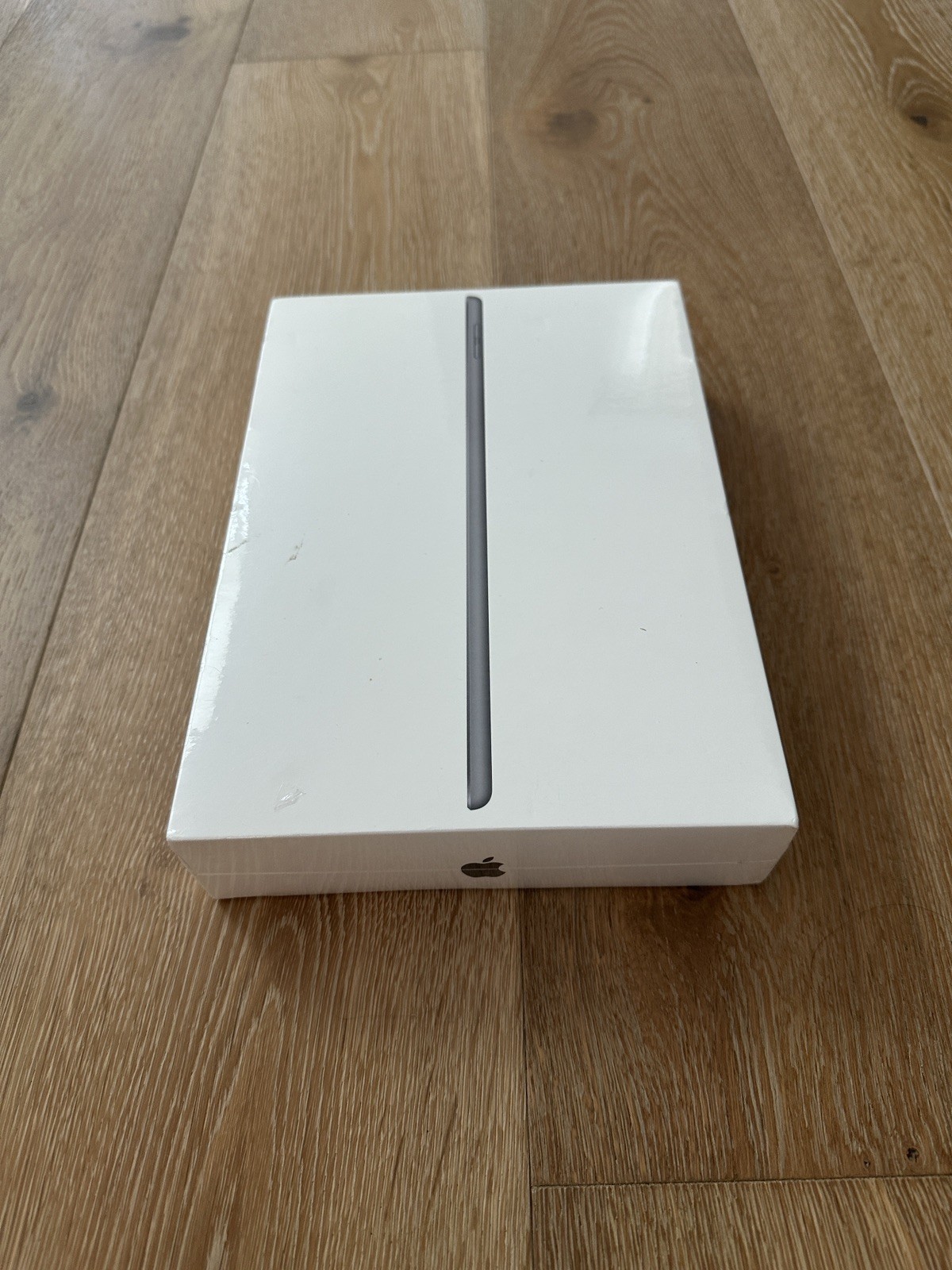 Brand New Sealed Apple iPad 8th Gen 32GB Wi-Fi A2270 (8 generation) Space Gray 