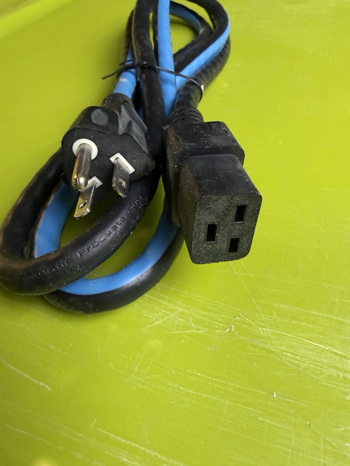SIGNALSAFE By Middle Atlantic- Heavy Duty Power Cord-NEMA5-20P to IEC60320 C19