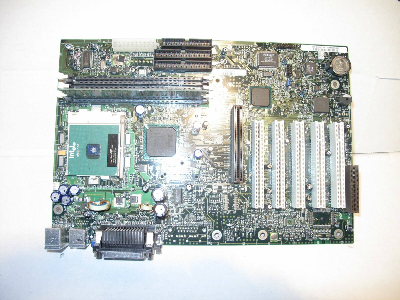 INTEL A19243-205, 4000622 MOTHERBOARD + SL3XY PENTIUM III CPU + 128GB RAM