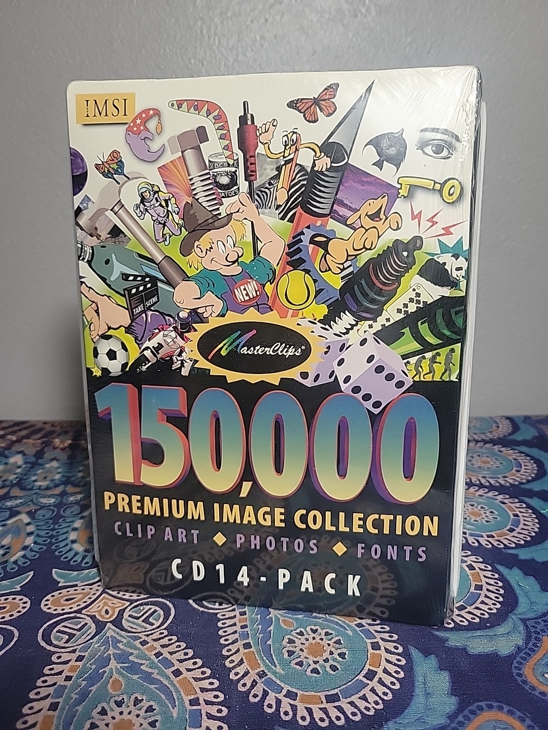 Master Clips 150,000 Premium Image Collection Fonts Art CD 14 Pack 1997 - #106