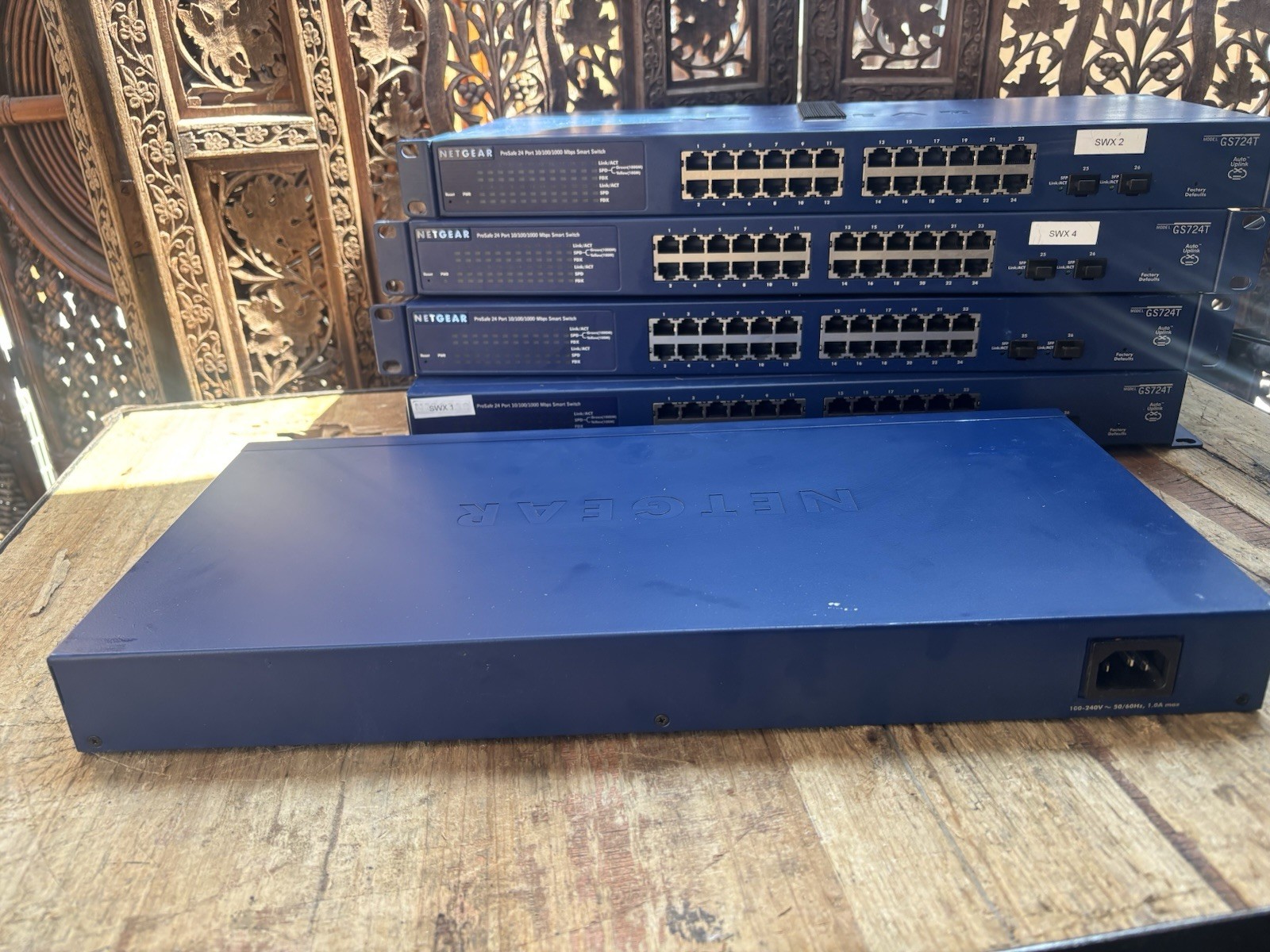 Netgear Prosafe 24 Port Gigabit Smart Switch - GS724T V4