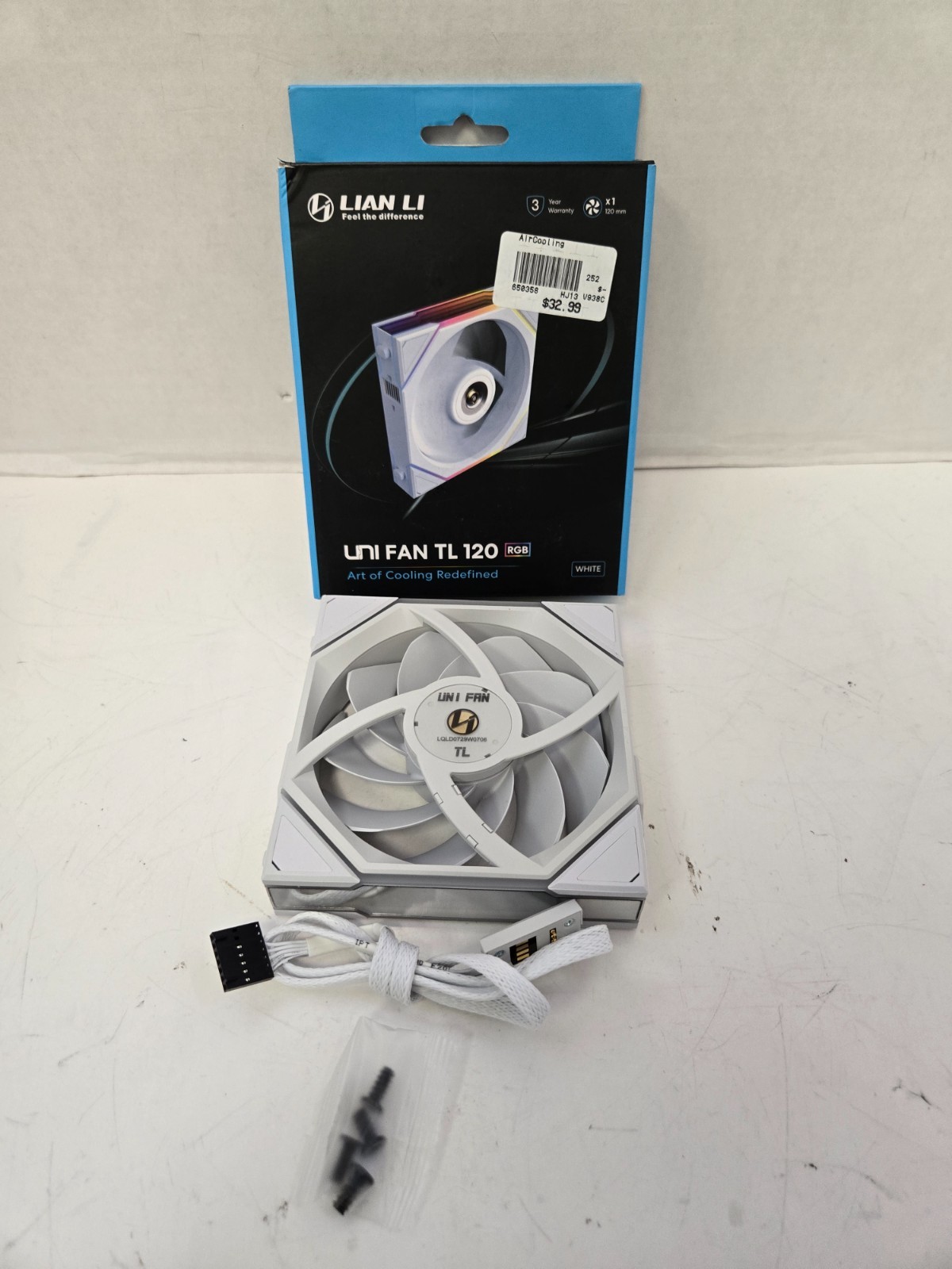 Untested Lian Li TL 120 - White