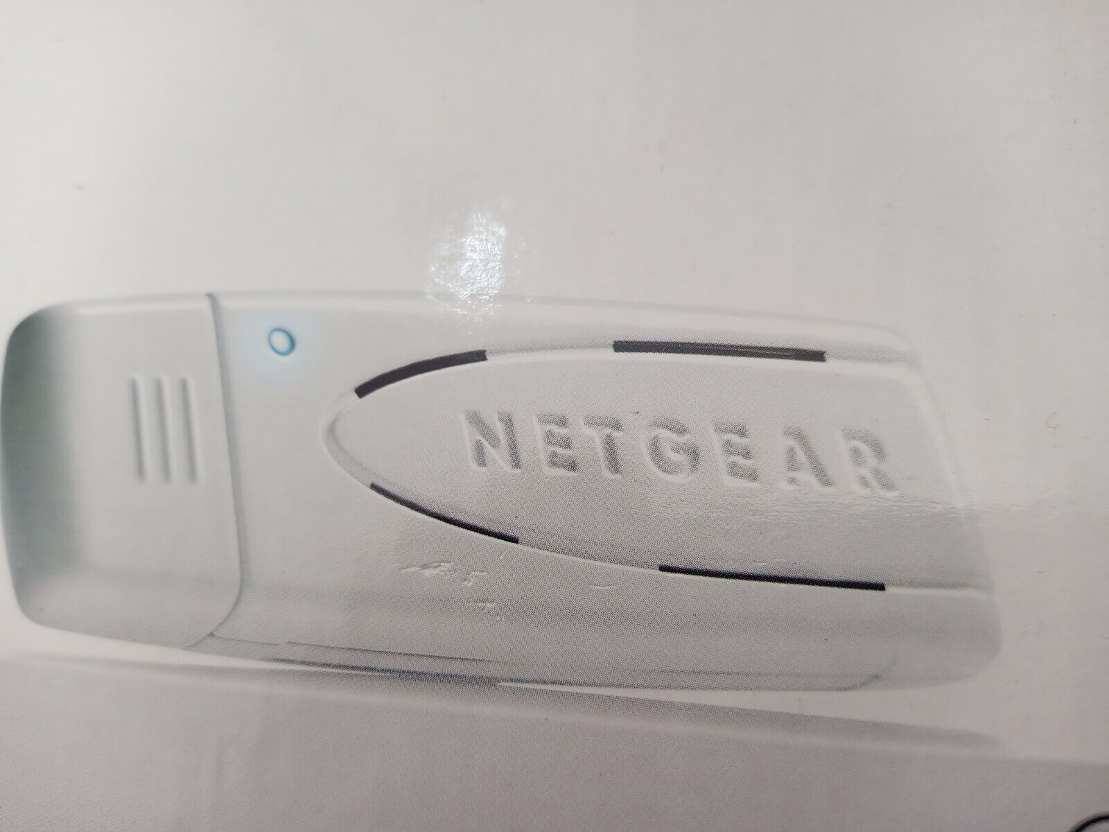 NETGEAR wireless N 300 Wi-Fi USB Adapter WN111 Push \'N\' Connect