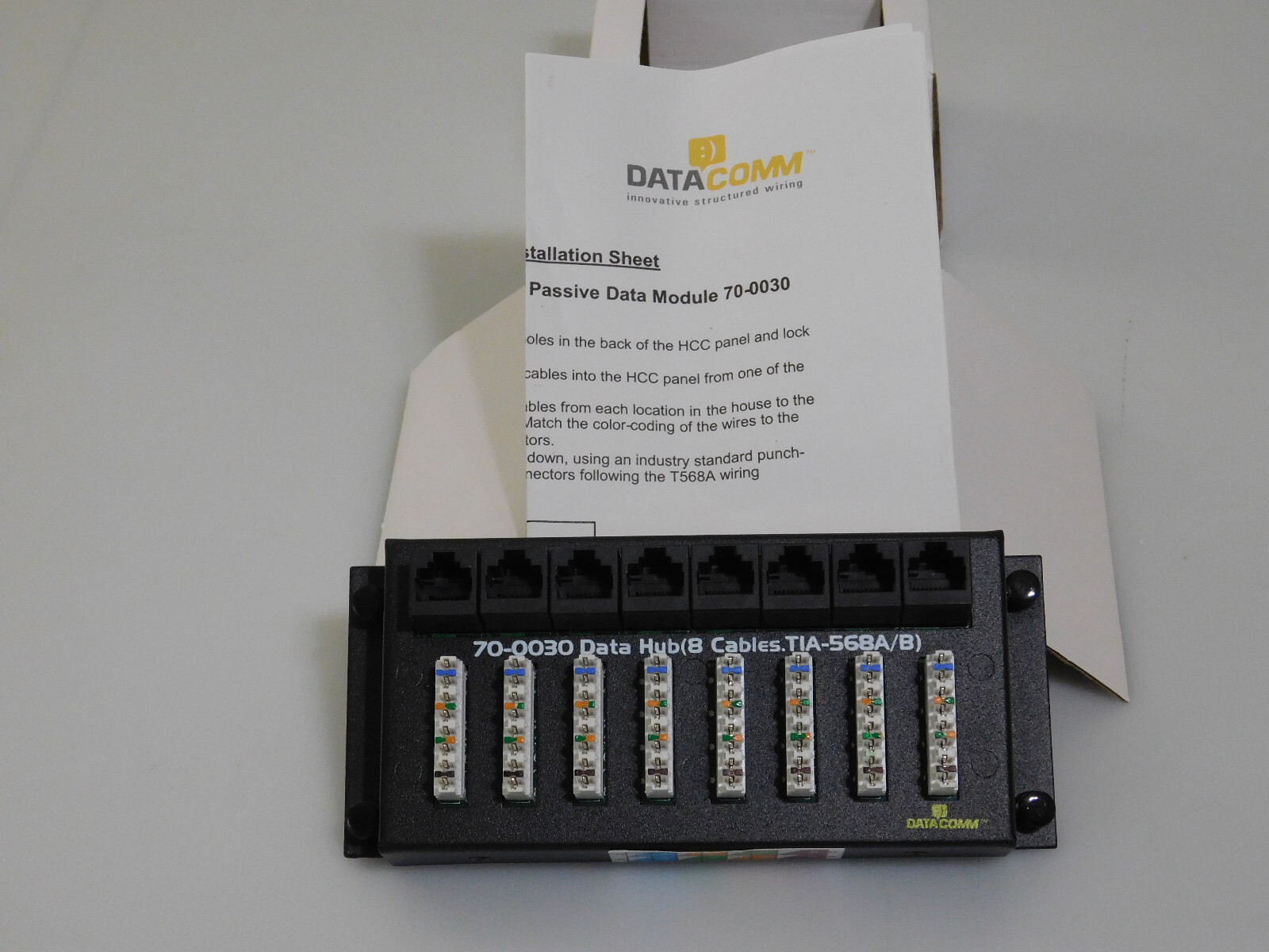 DataComm Electronics 70-0030 8 Port Passive Data Module for Cat 5e 