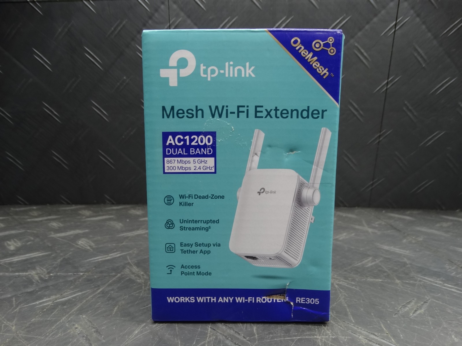 TP-Link AC1200 Dual Band Wi-Fi Range Extender - White