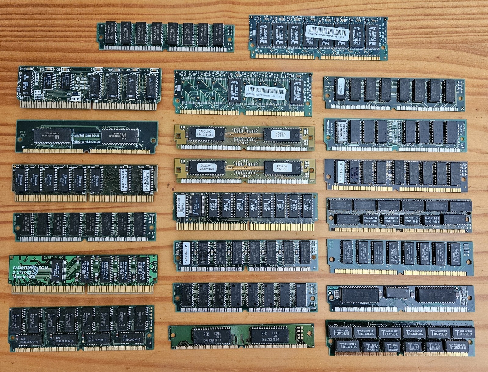 SIMM Memory RAM Lot Of 22 Pieces Total Different Capacity See Pics Details GS1A