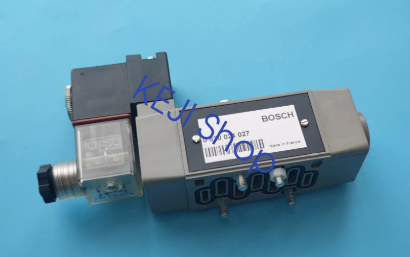 1PCS NEW BOSCH solenoid valve 0820024027 Fast Shipping Via DHL/FedEX