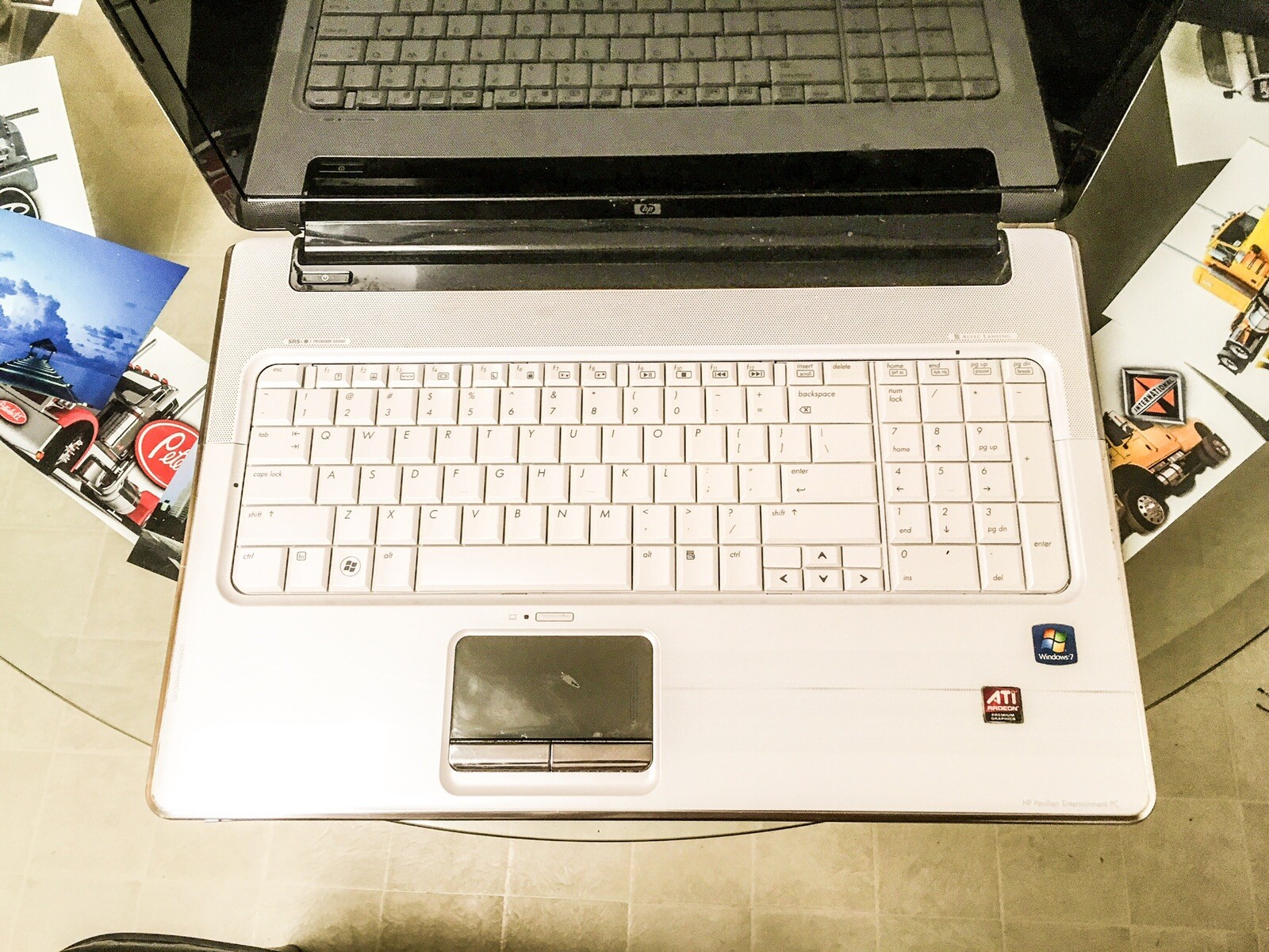 White HP Pavilion DV7-3000 Intel Processor