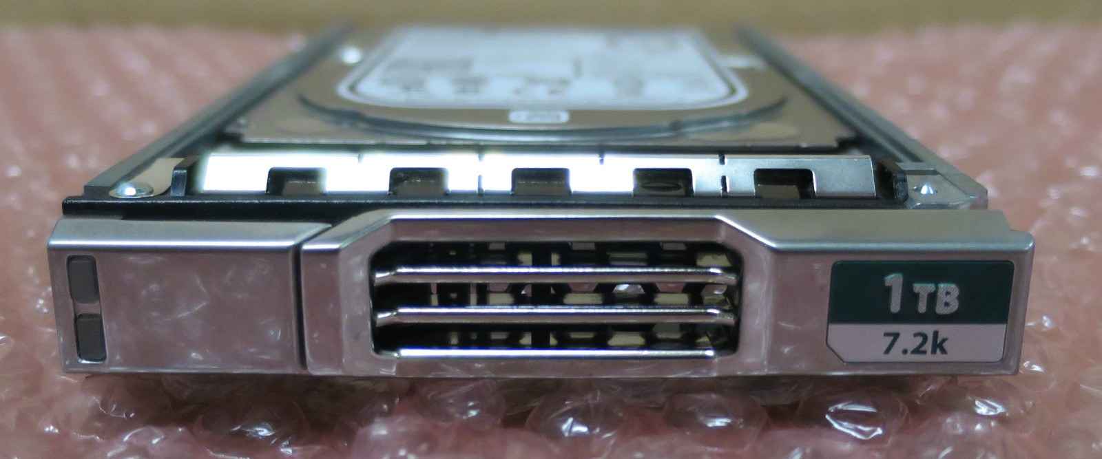 NEW Dell EqualLogic 1TB SAS 6GBp/s 7.2k 2.5" HDD Hard Drive part number VXTPX